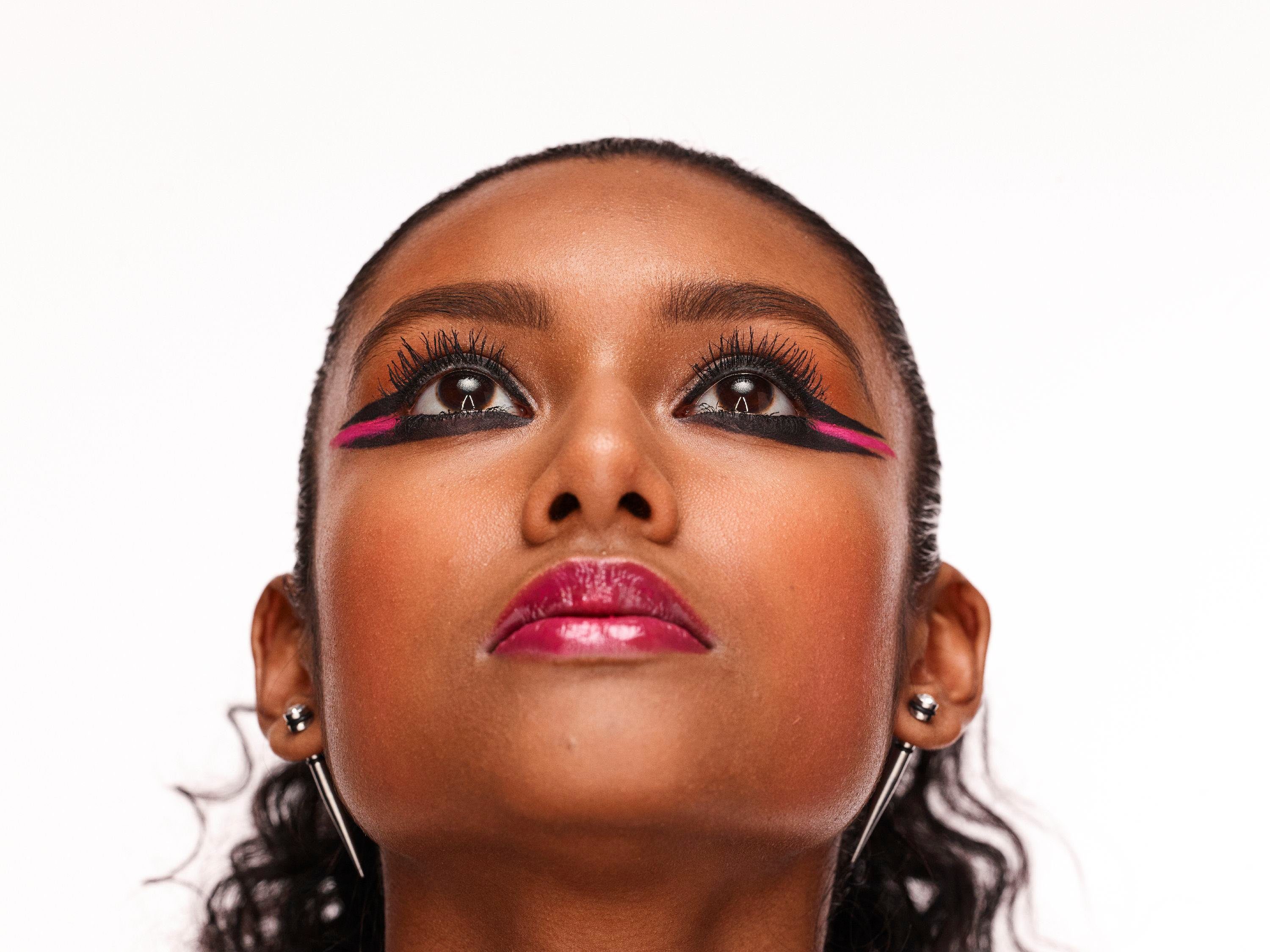 Rise Professional NYX Makeup The Mascara Volume Liftscara On