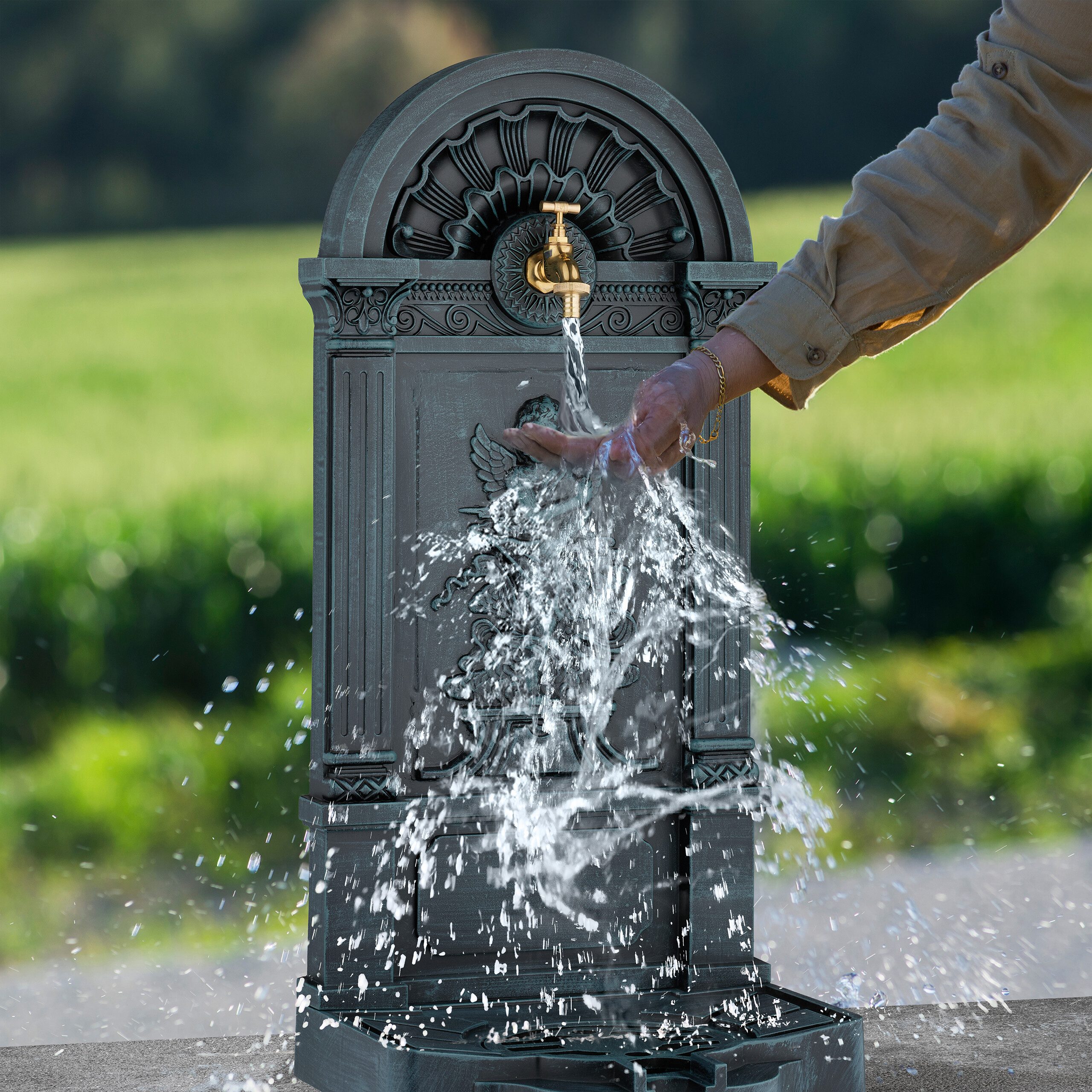 relaxdays Gartenbrunnen Standbrunnen im Engel-Design, grau