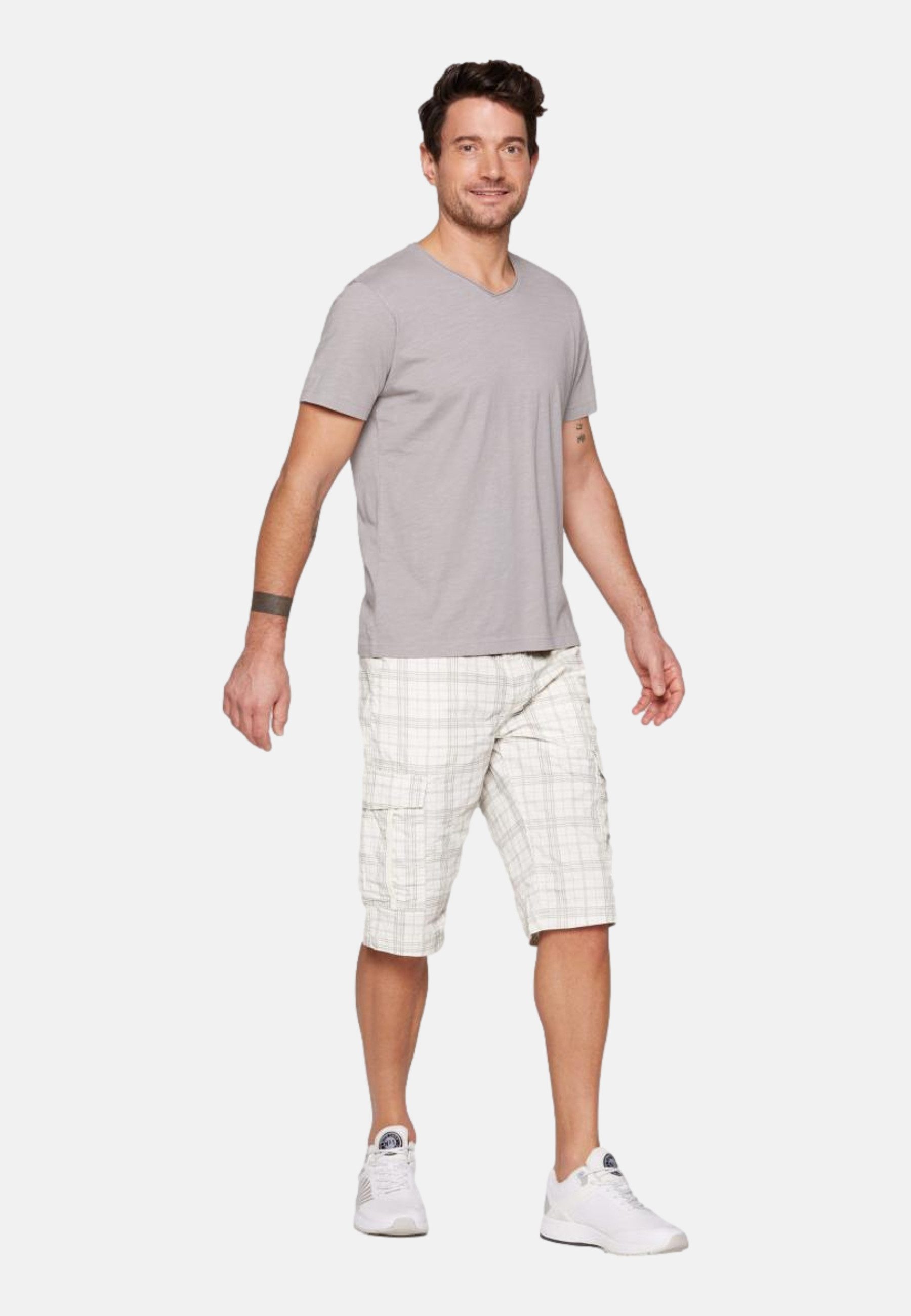 CAMP DAVID Cargoshorts Cargoshorts kurze Hose mit vielen Taschen (1-tlg)