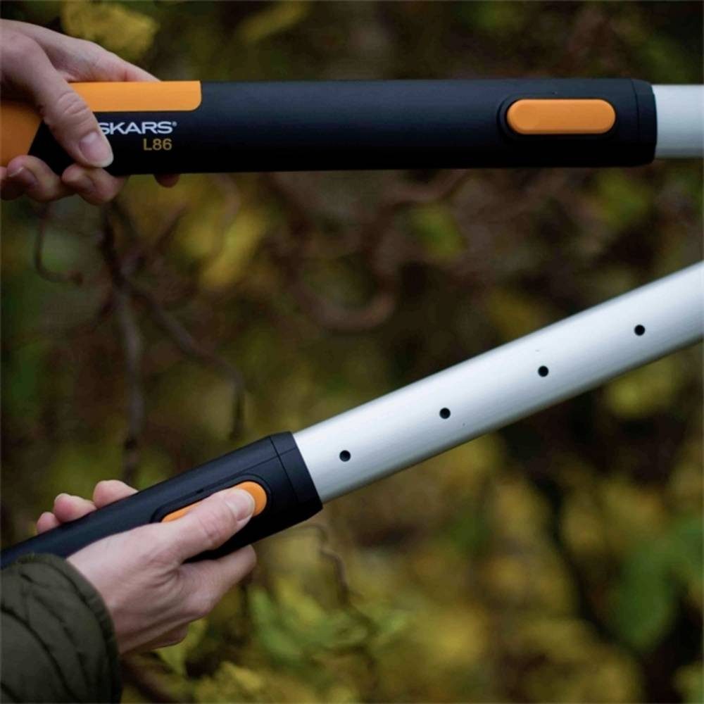 Fiskars Heckenschere SmartFit Teleskop-Heckenschere 1013565