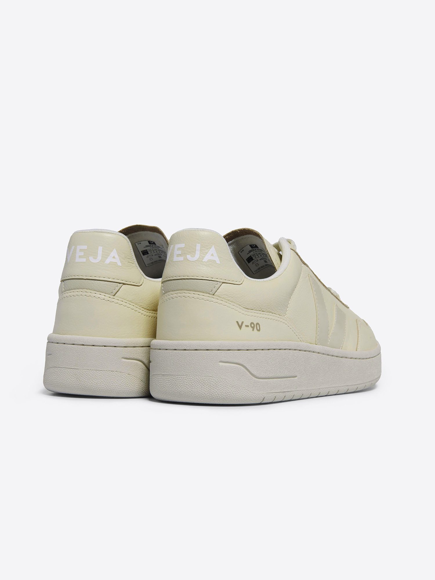 VEJA V-90 Sneaker