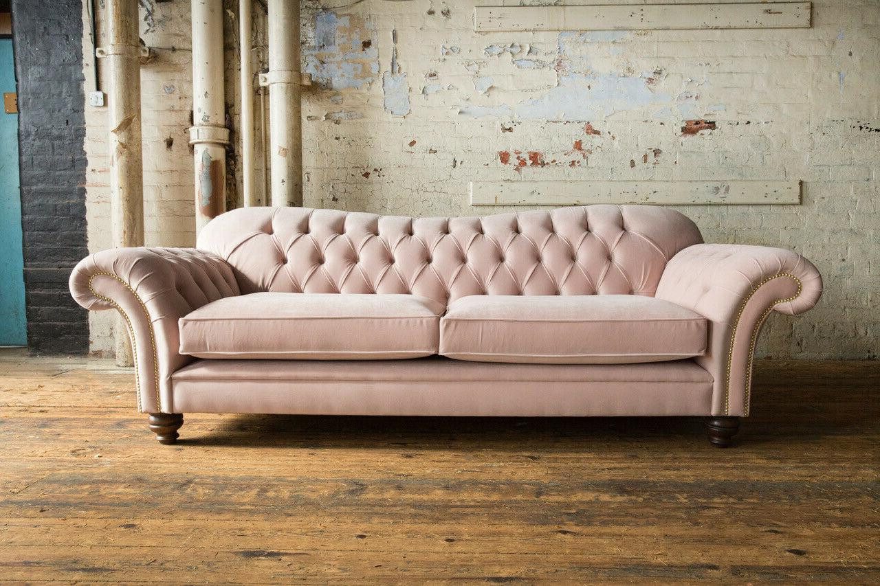 Xlmoebel Chesterfield-Sofa Traditionelle Chesterfield-Sitzgruppe 4-Sitzer Sofa Couch in rosa, Hergestellt in Europa