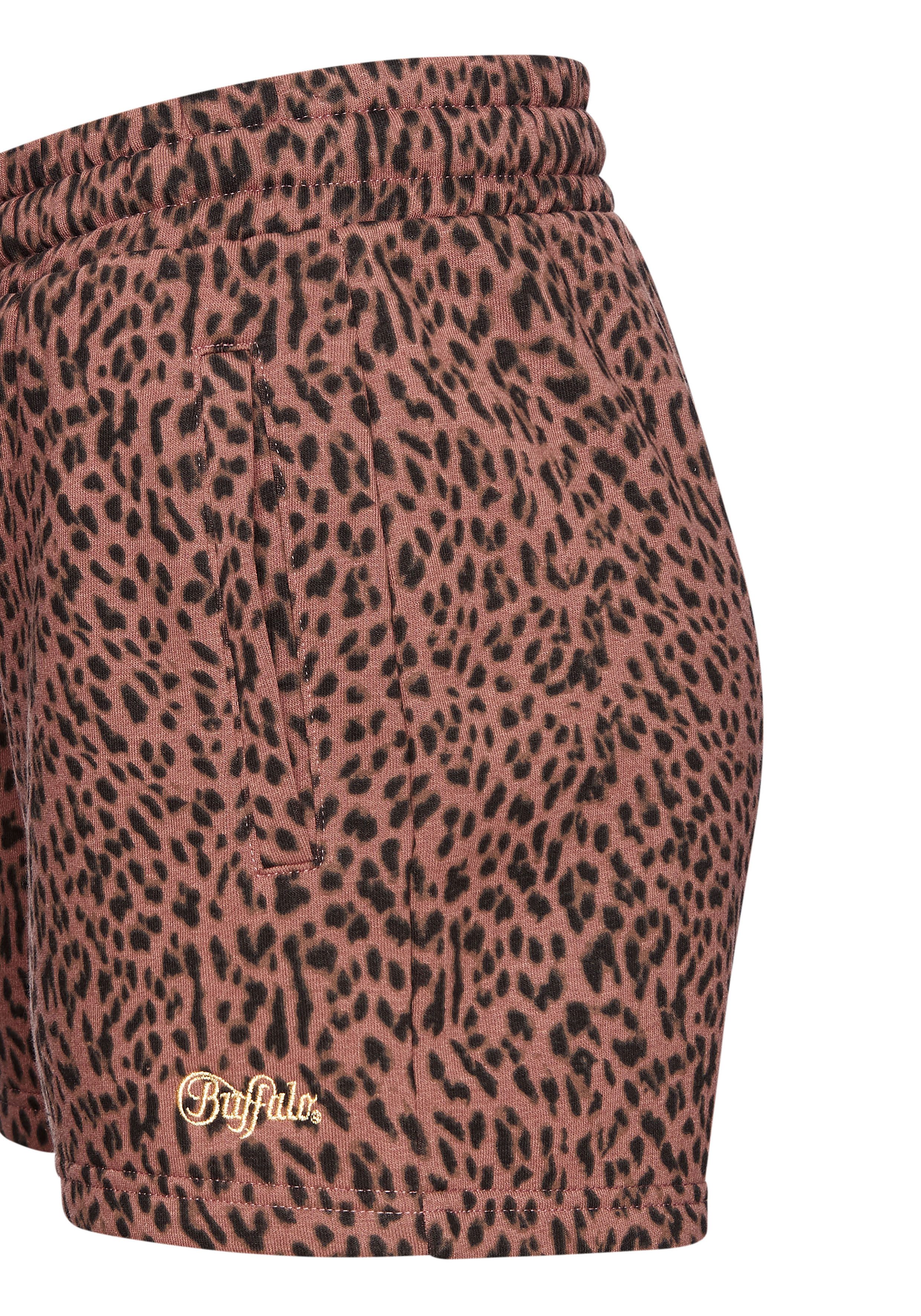 Buffalo Sweatshorts mit seitlichem Rippeinsatz und Logostickerei