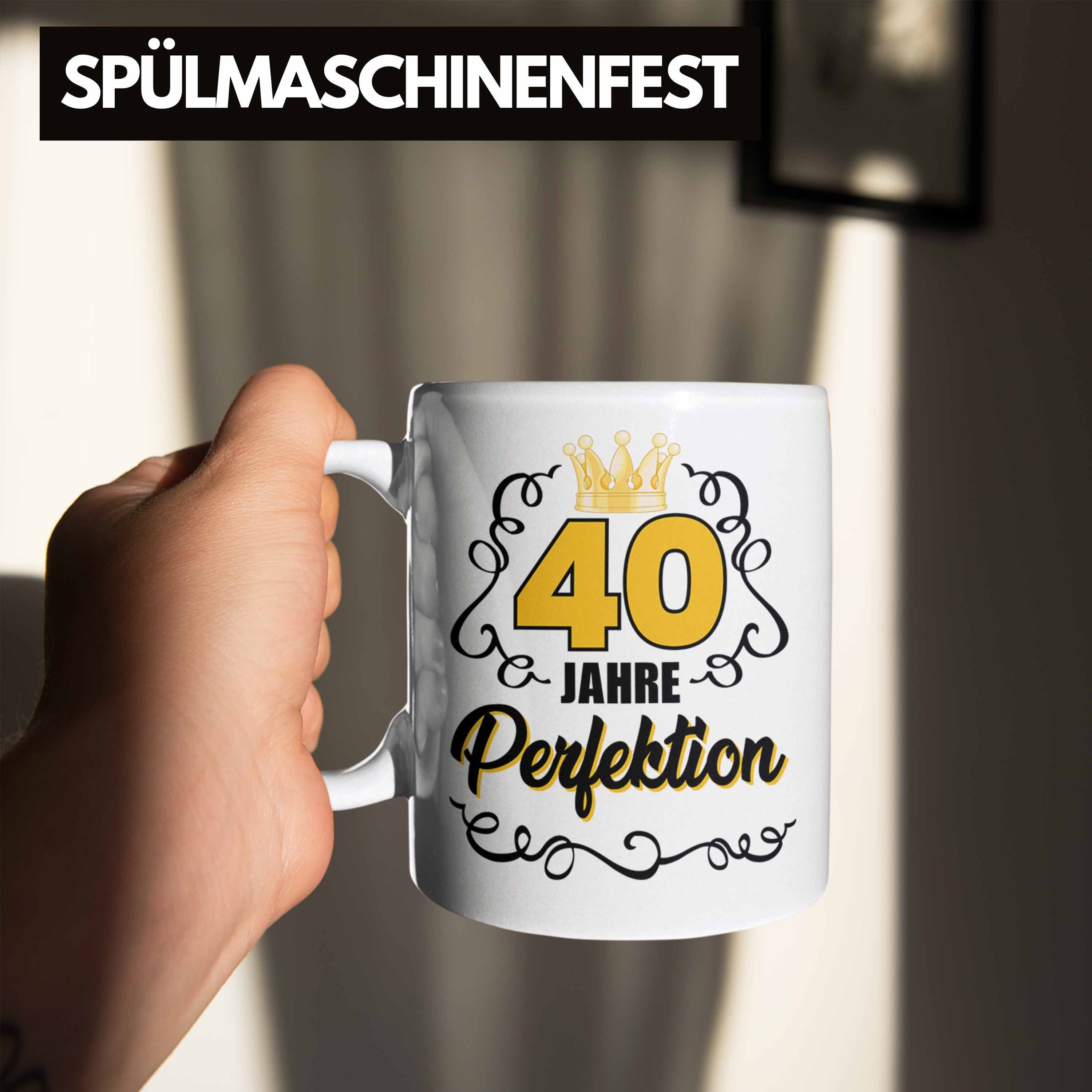 Trendation Tasse 40. Trendation Geschenkidee Perfektion Spruch Frauen Geburtstag Weiss Geschenk Tasse Geburtstag - 40er