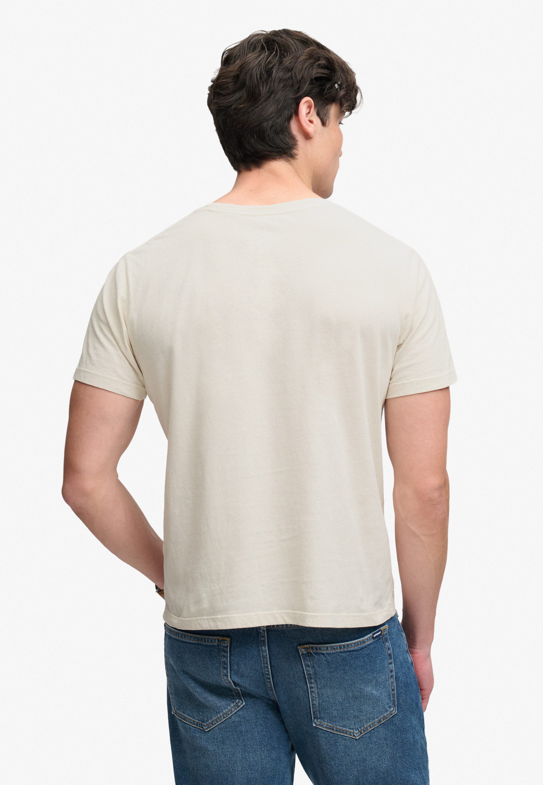 Superdry Rundhalsshirt CLASSIC ESSENTIAL POCKET TEE mit stylischer, aufgesetzter Brusttasche
