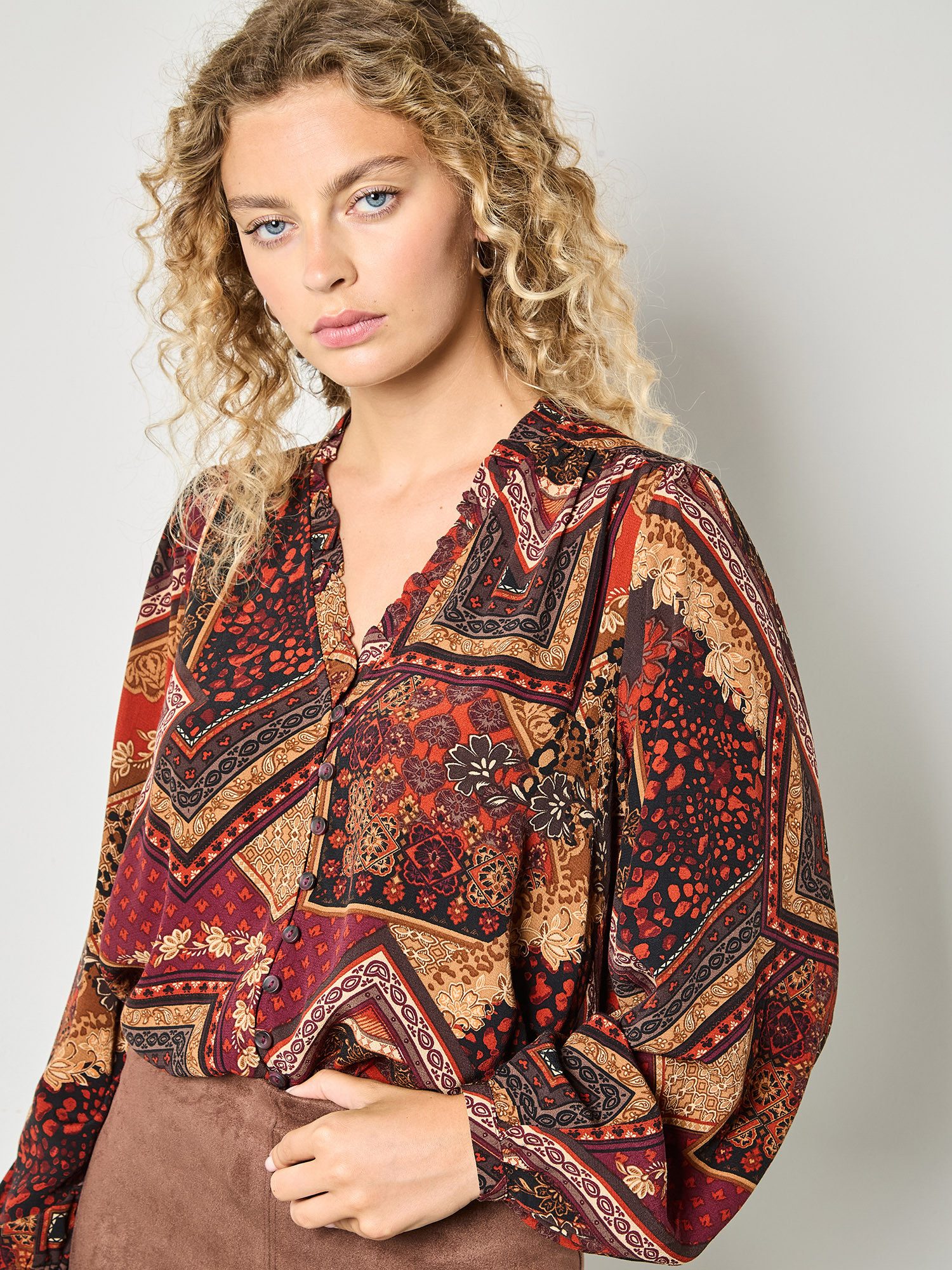 Apricot Klassische Bluse Bluse mit Patchwork-Muster