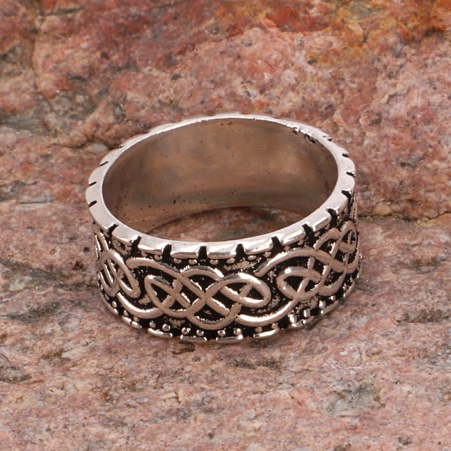 Guru-Shop Fingerring Breiter Modeschmuck Ring mit keltischem..
