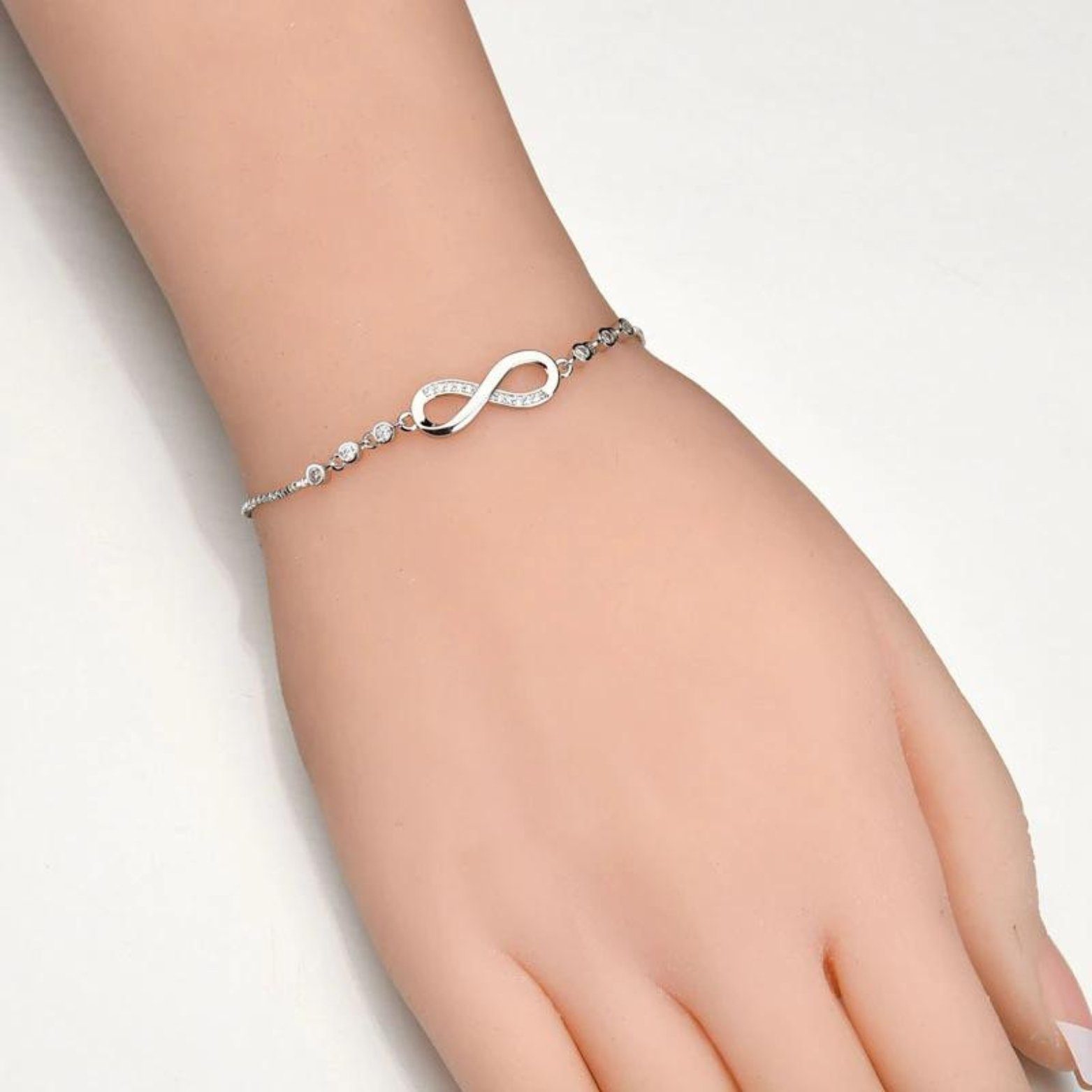 3. Bild von Binego Silberarmband Armband Infinity Damen Frauen Diamanten Unendlich Liebe Ewigkeit