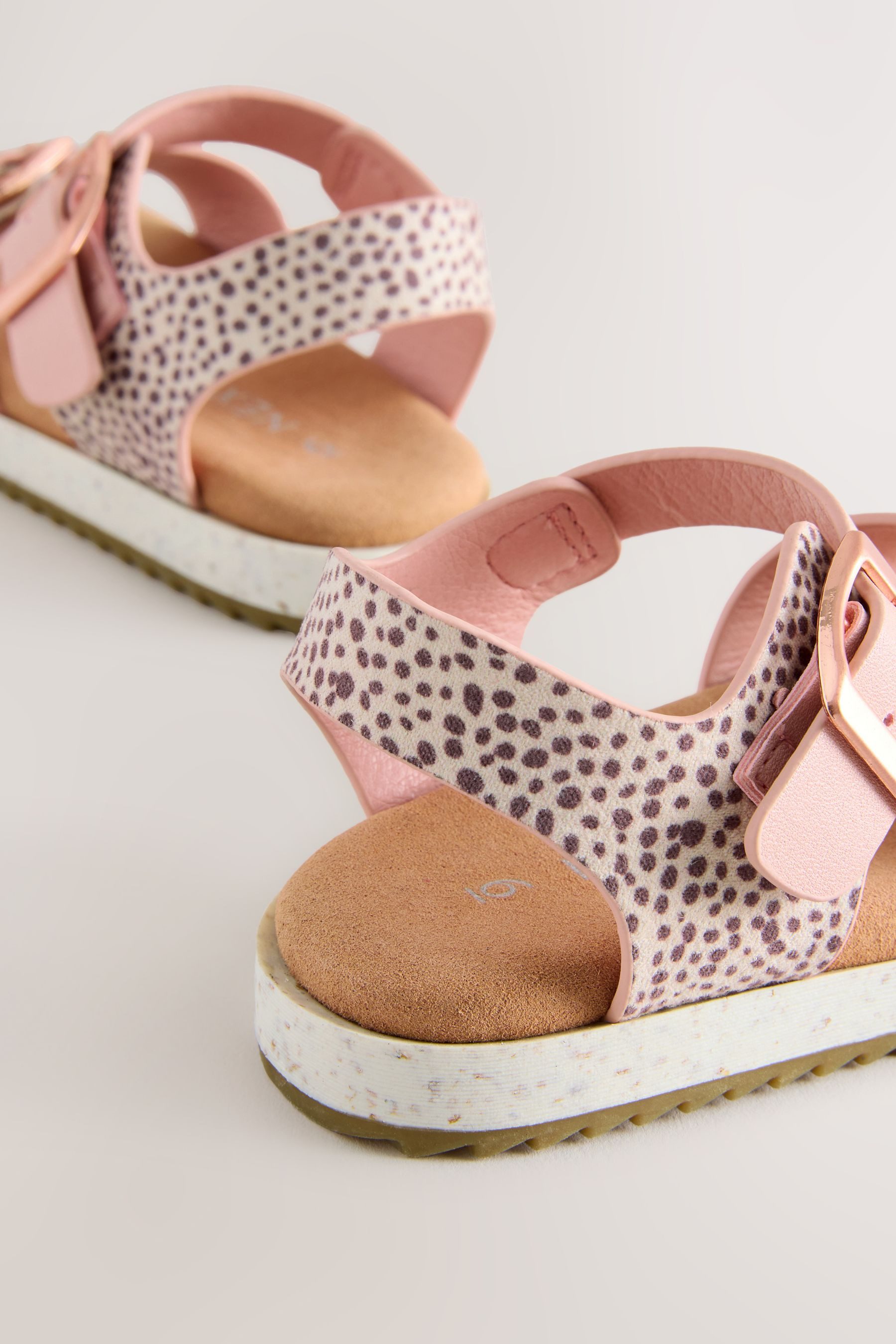 Next Sandalen mit Klettverschluss Sandale (1-tlg)