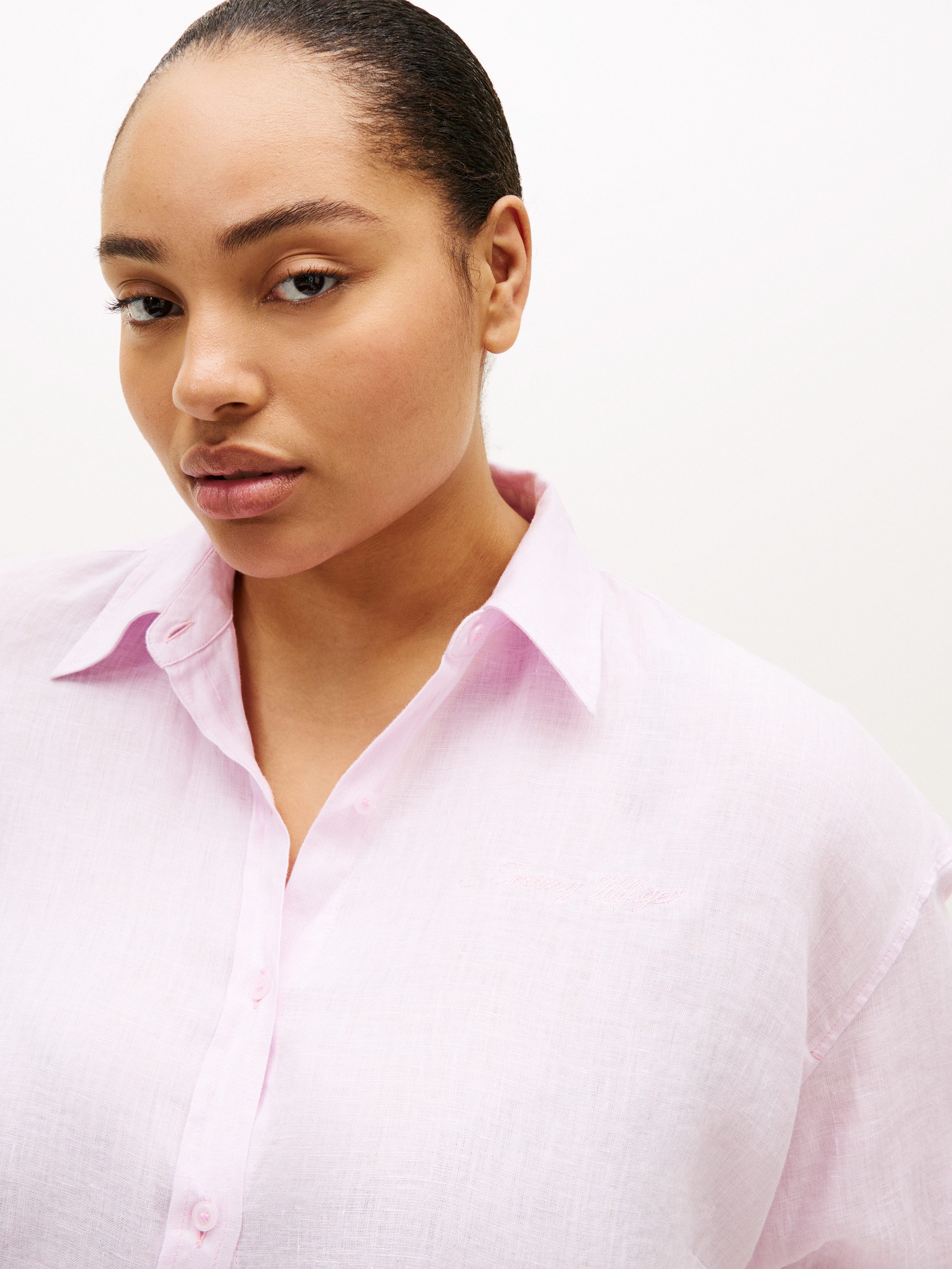 Tommy Hilfiger Curve Langarmbluse CRV ESS LINEN ROUND HEM SHIRT in großen G günstig online kaufen