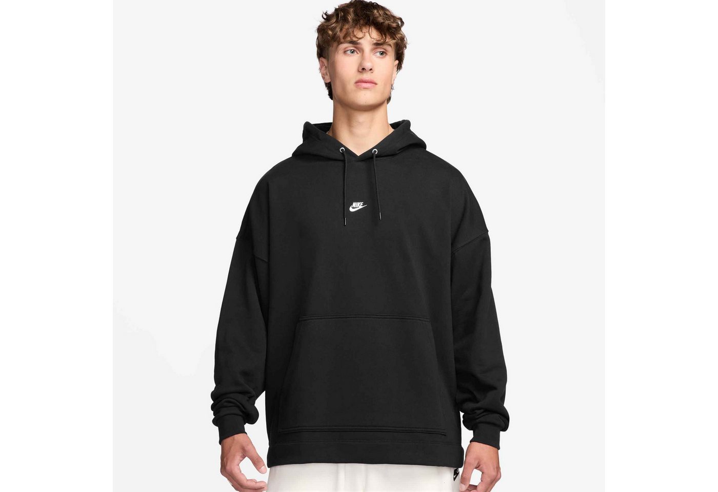 Nike Sportswear Kapuzensweatshirt Nike Sportswear Club Men's French Terry Oversized Pullover Hoodie mit Kängurutasche, aus French-Terry-Material, in Oversize-Passform