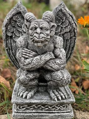 Stone and Style Gartenfigur Steinfigur Gargoyle mit Hörnern Torwächter