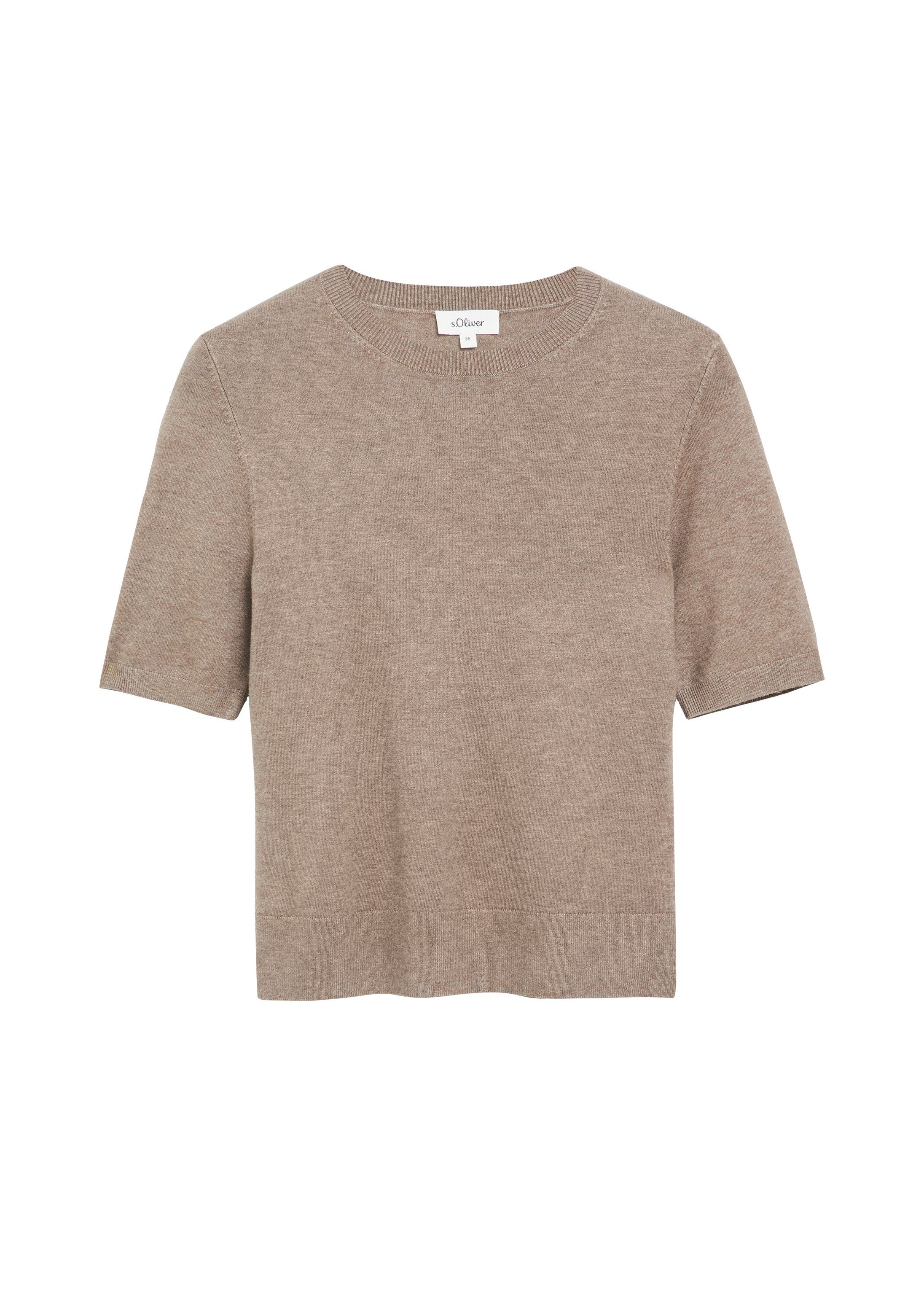 s.Oliver Kurzarmpullover Strickpullover Weicher Kurzarm-Strickpullover im Slim Fit