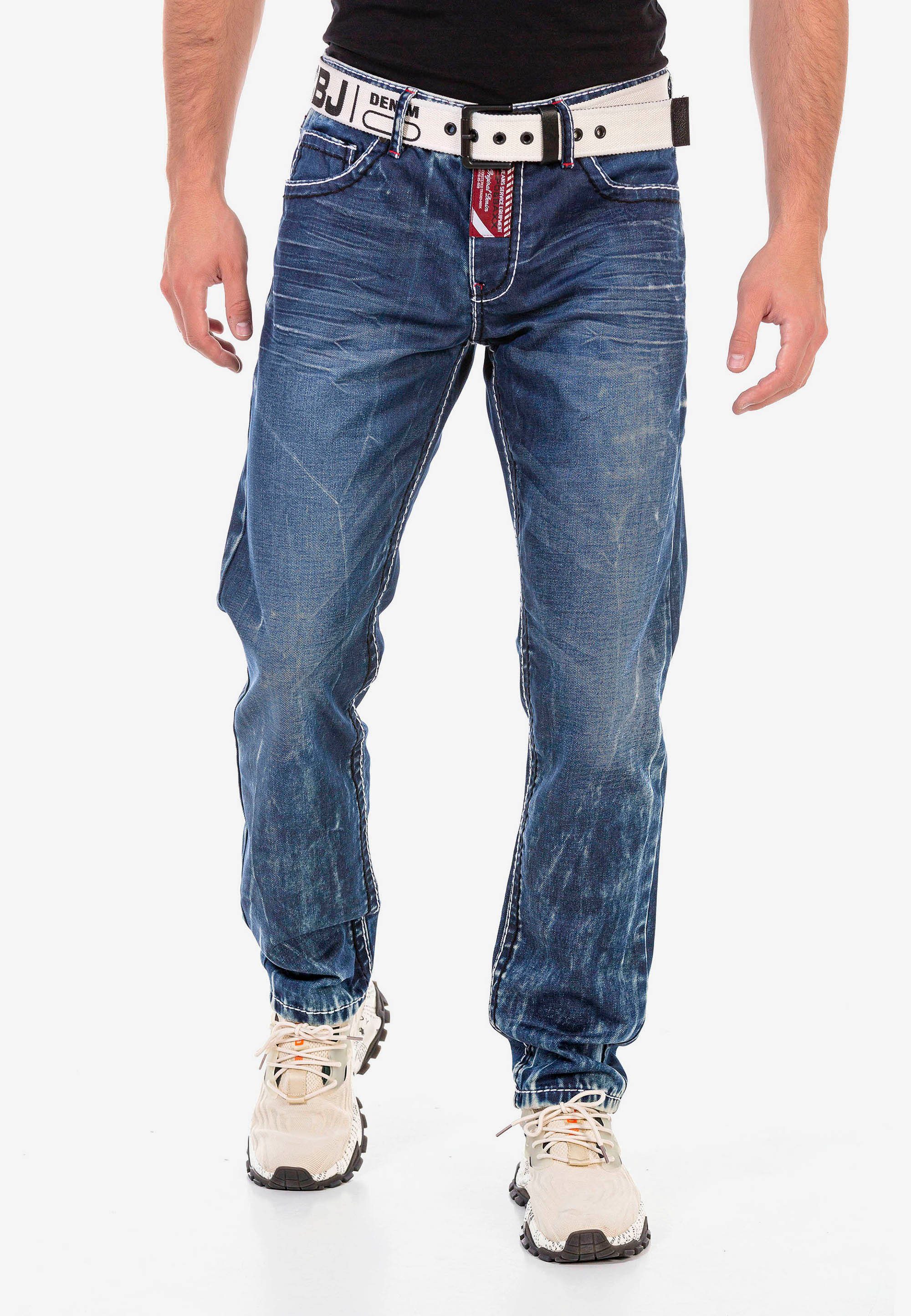 Cipo & Baxx Straight-Jeans mit extravaganter Waschung | Straight-Fit Jeans