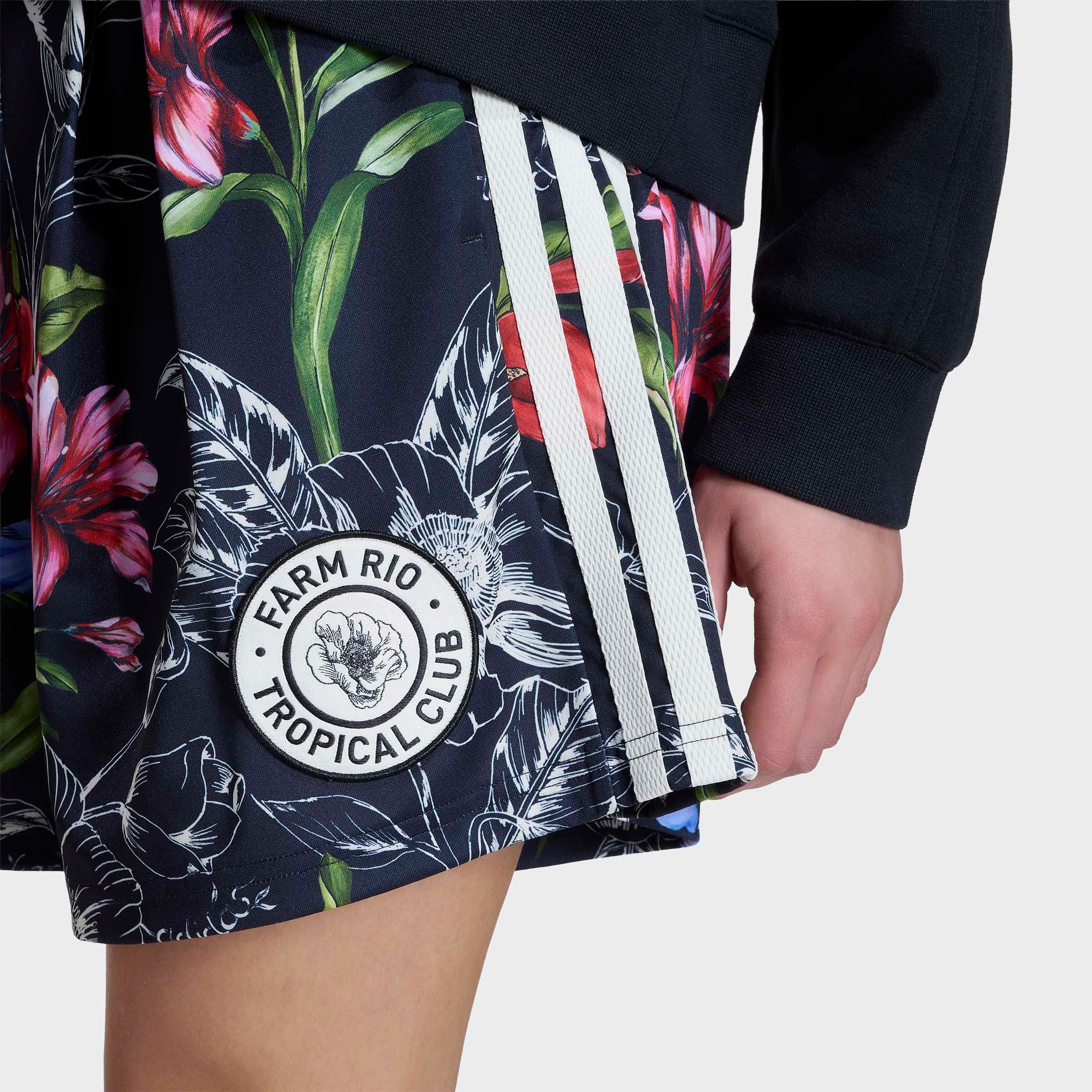 adidas Sportswear Shorts FARM PRM eng geschnitten, ohne Verschluss, für Erwachsene