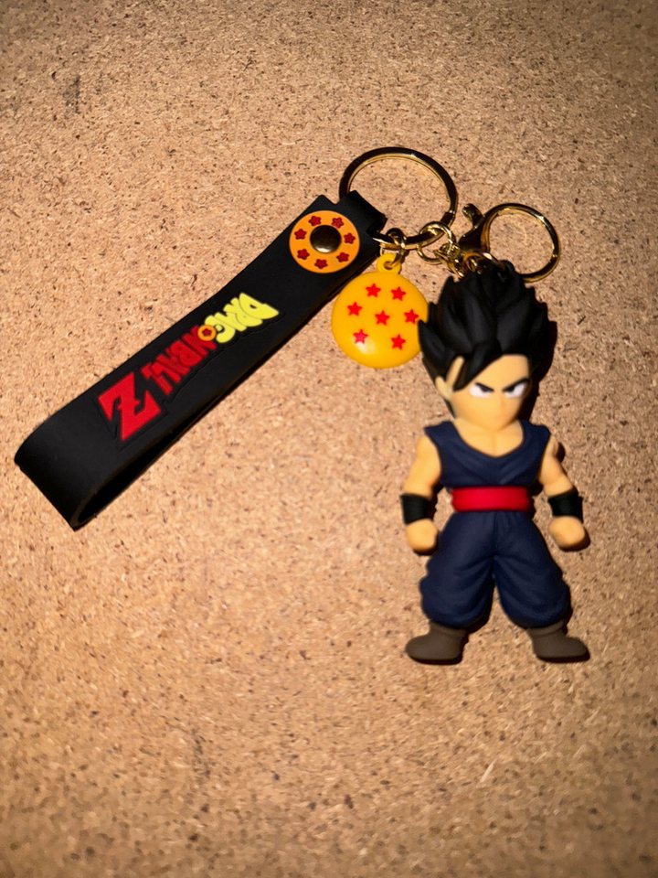 Stelby Schlüsselanhänger Dragonball Songohan Schlüsselanhänger 3D Gummi, Strapazierfähiges & flexibles Material für langlebige Nutzung