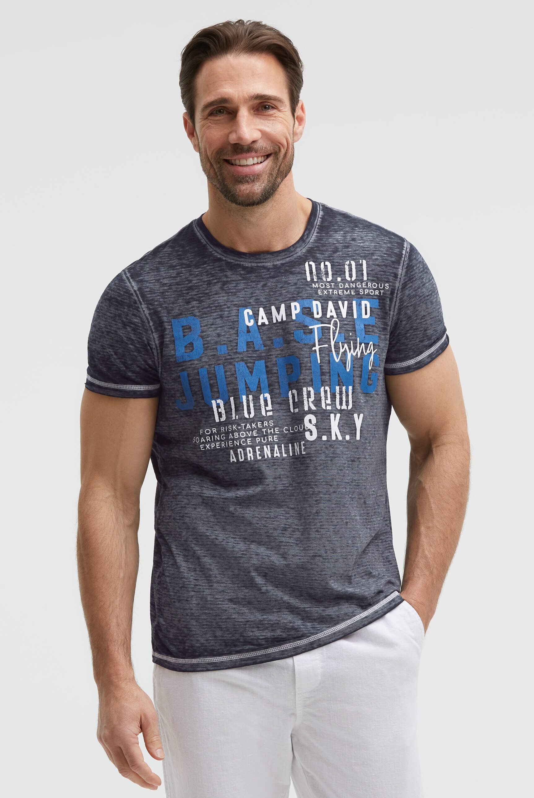 CAMP DAVID Rundhalsshirt mit Ausbrenner-Effekten
