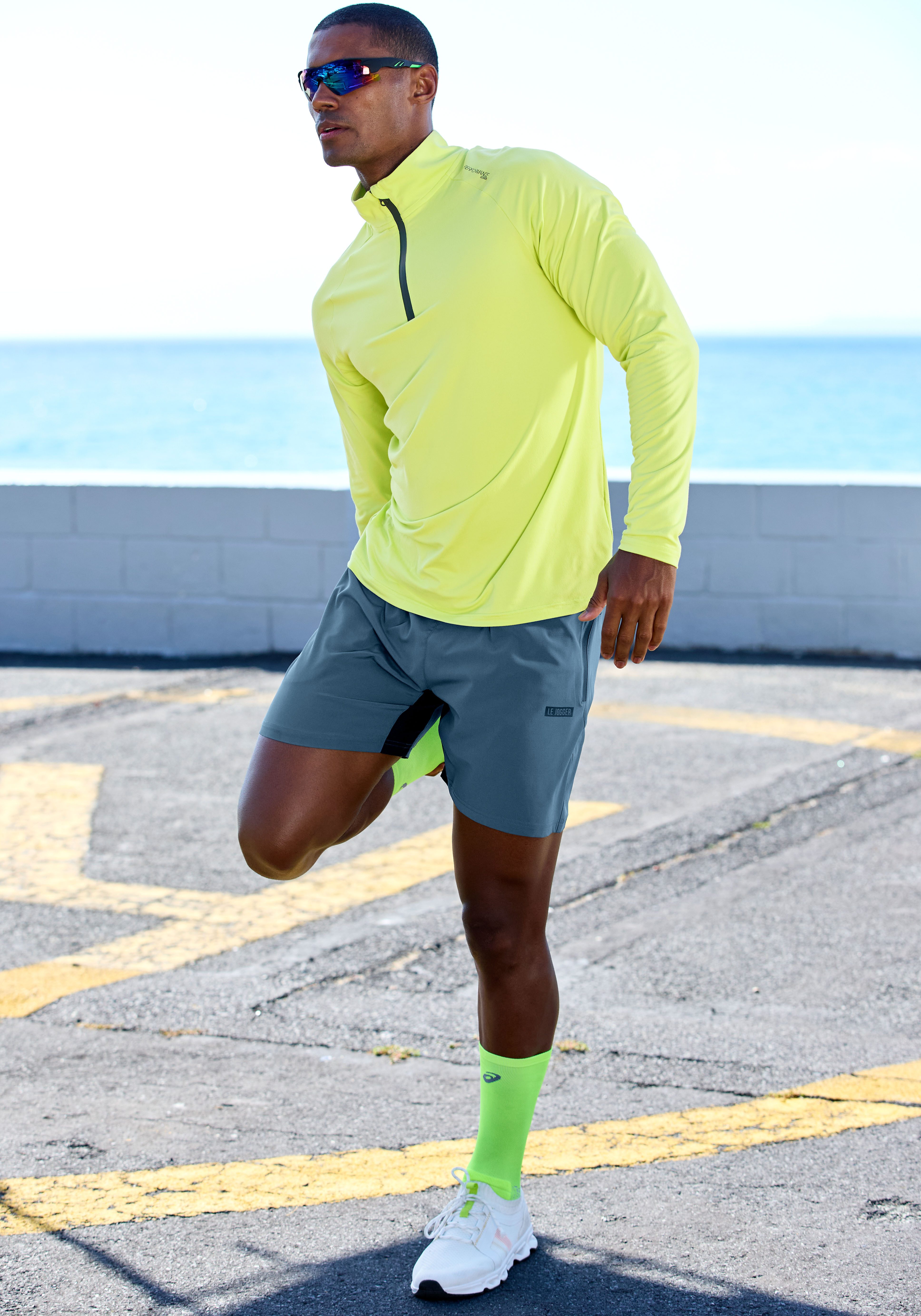 Le Jogger Performance Funktionsshirt mit Stehkragen und Reißverschluss