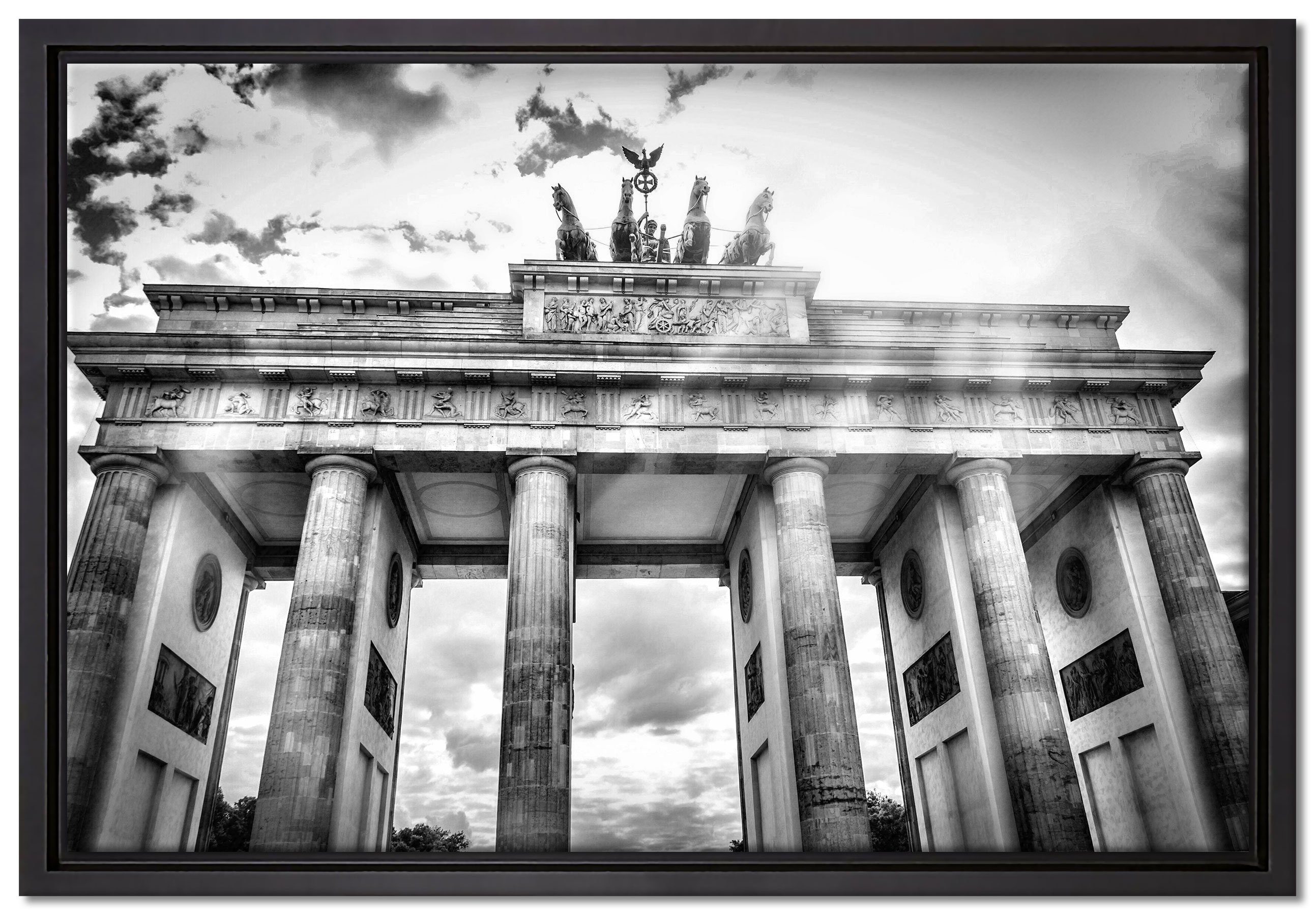 Pixxprint Leinwandbild Brandenburger Tor Berlin, Wanddekoration (1 St), Leinwandbild fertig bespannt, in einem Schattenfugen-Bilderrahmen gefasst, inkl. Zackenaufhänger
