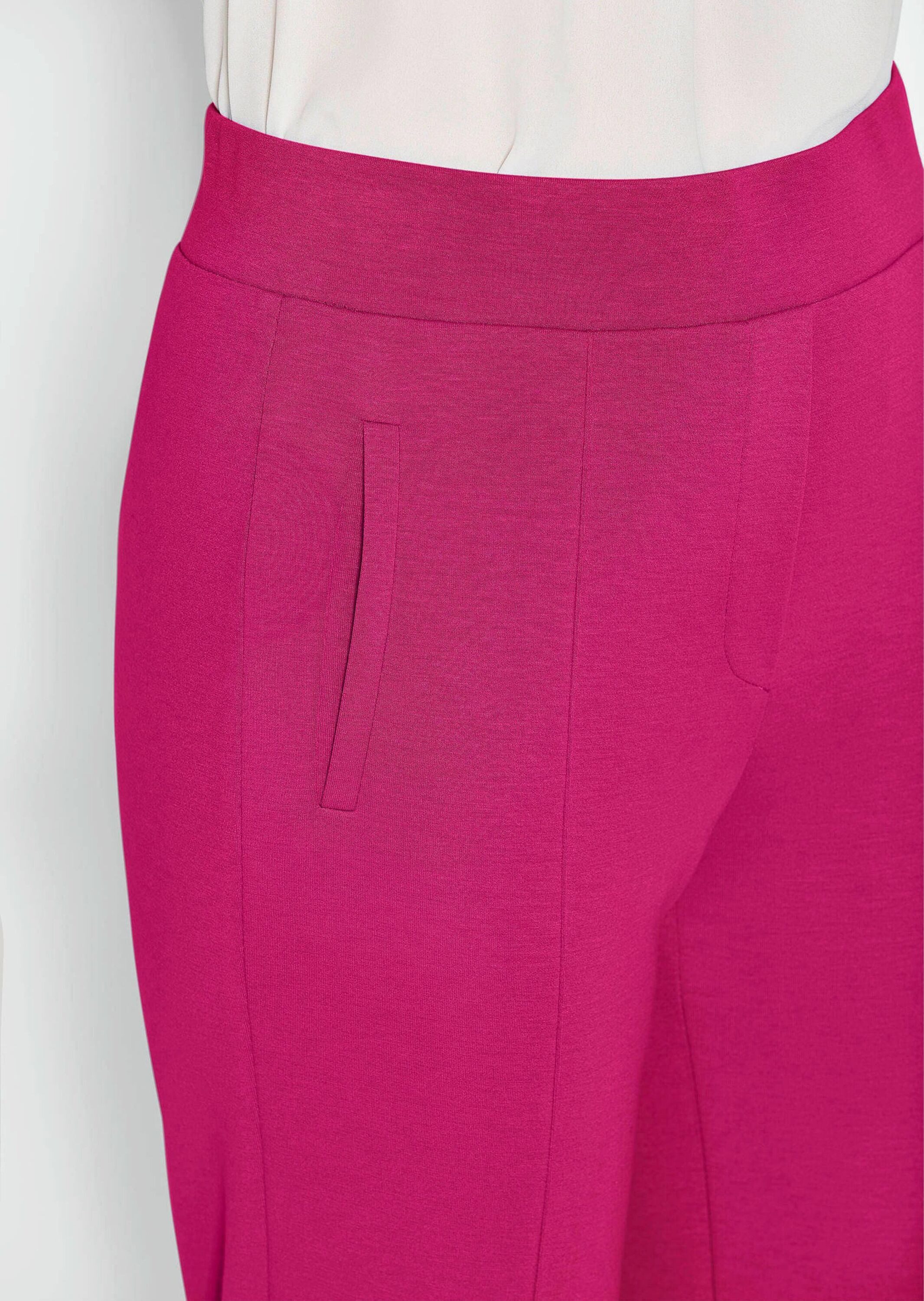 GOLDNER Schlupfhose Kurzgröße: Elegante 7/8-Schlupfhose SARA Slim Fit Jerseyhose mit Rundum-Dehnbund und Biesen