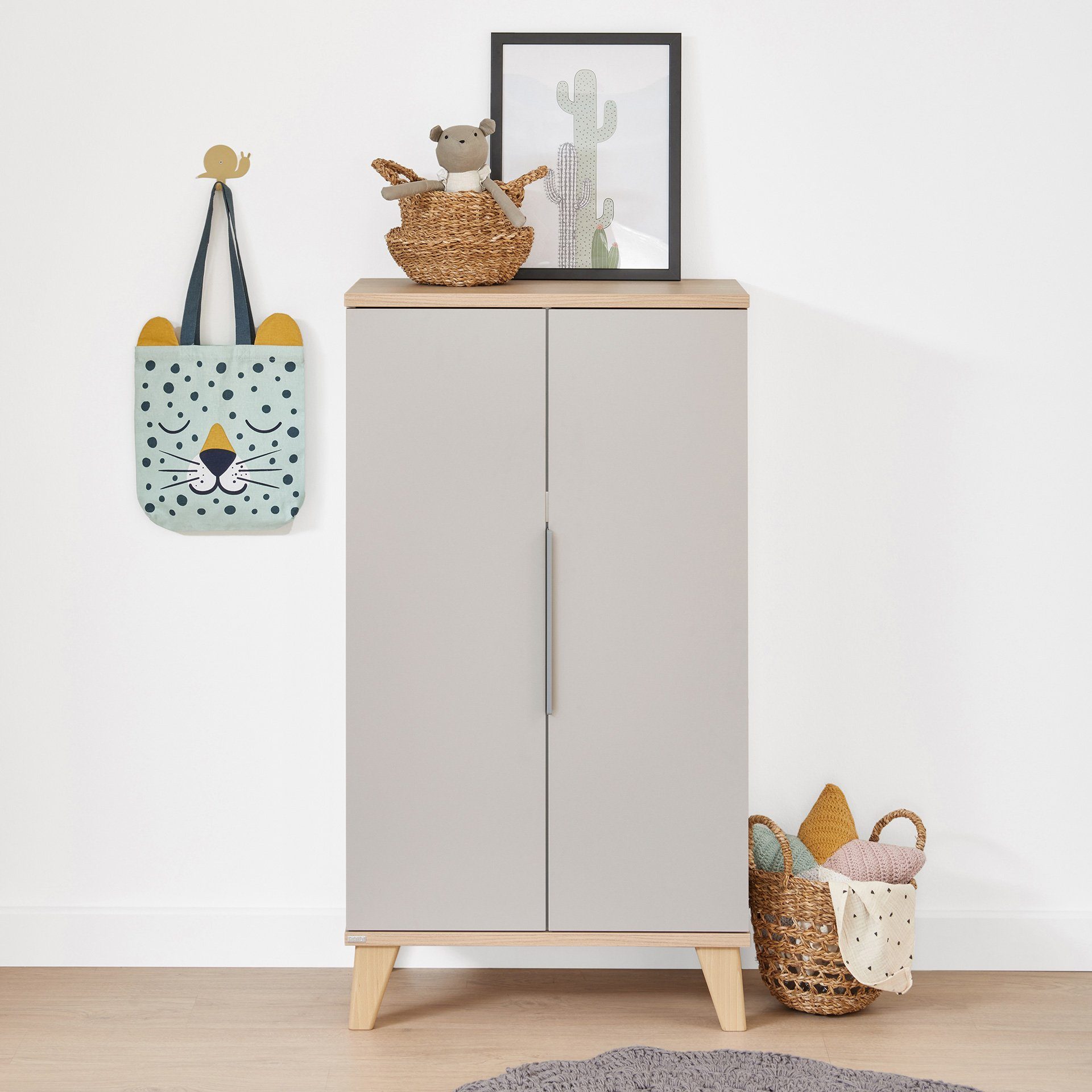 PAIDI Standregal FIENE in Grau, 2 Türen mit Soft-Close, 6 Fächer, stabiles und langlebiges Regal aus Holz, geprüfte Qualität