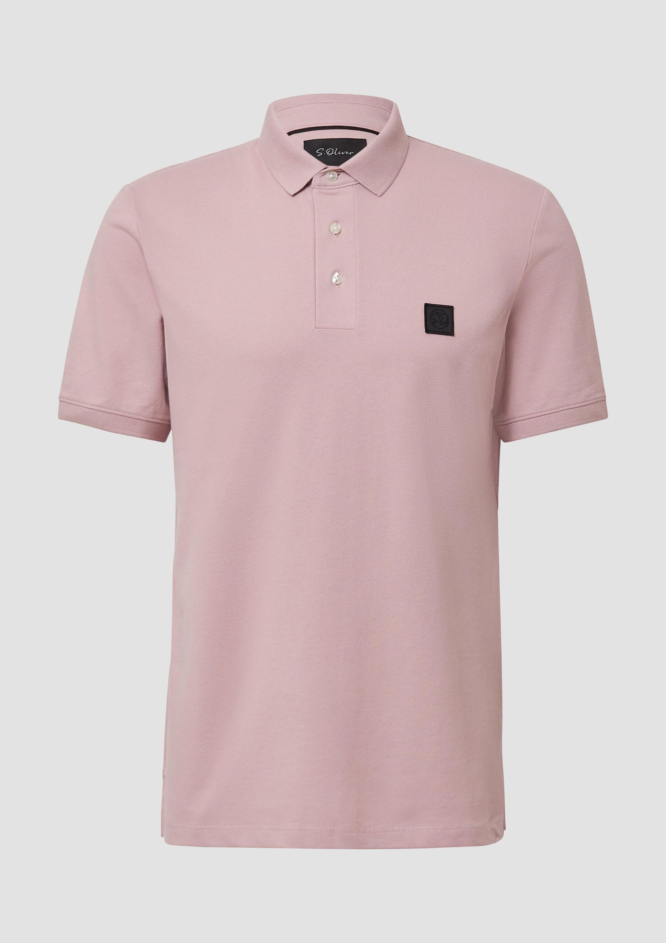 s.Oliver Kurzarmshirt Polo-Shirt Piqué-Poloshirt aus Baumwollstretch mit Label-Patch