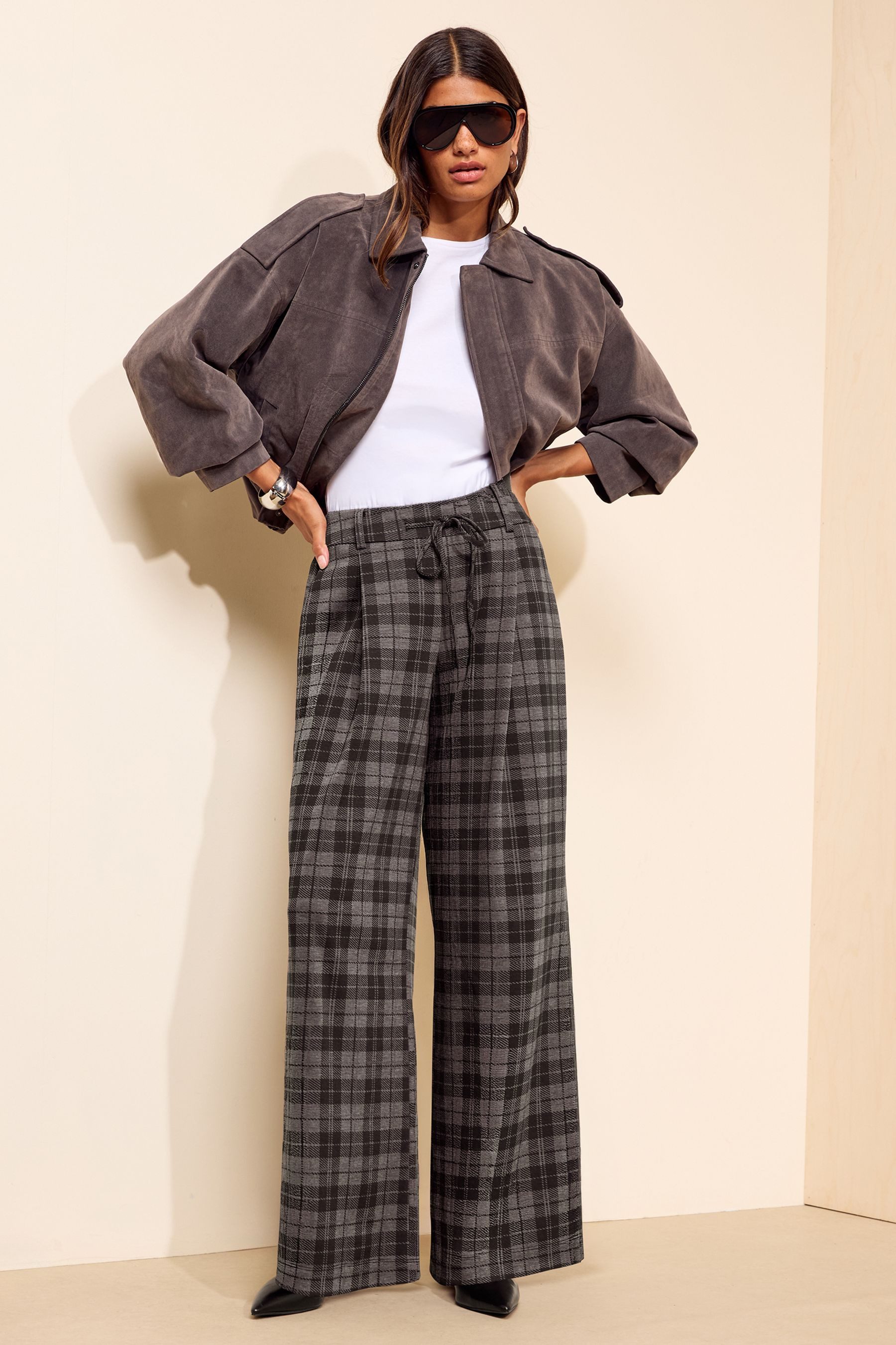 Friends Like These Palazzohose Friends Like These karierte Hose mit weitem Bein (1-tlg)