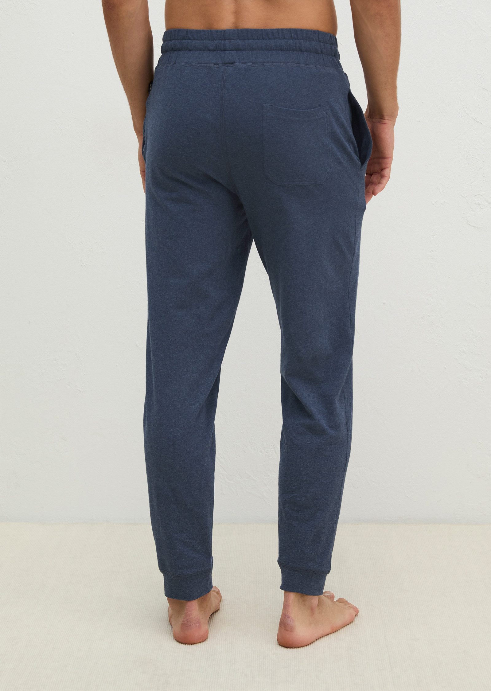 Marc O'Polo Loungehose bequeme Passform, für Homewear, mit geradem Bein und schmalem Verlauf – Bild 3 von 4