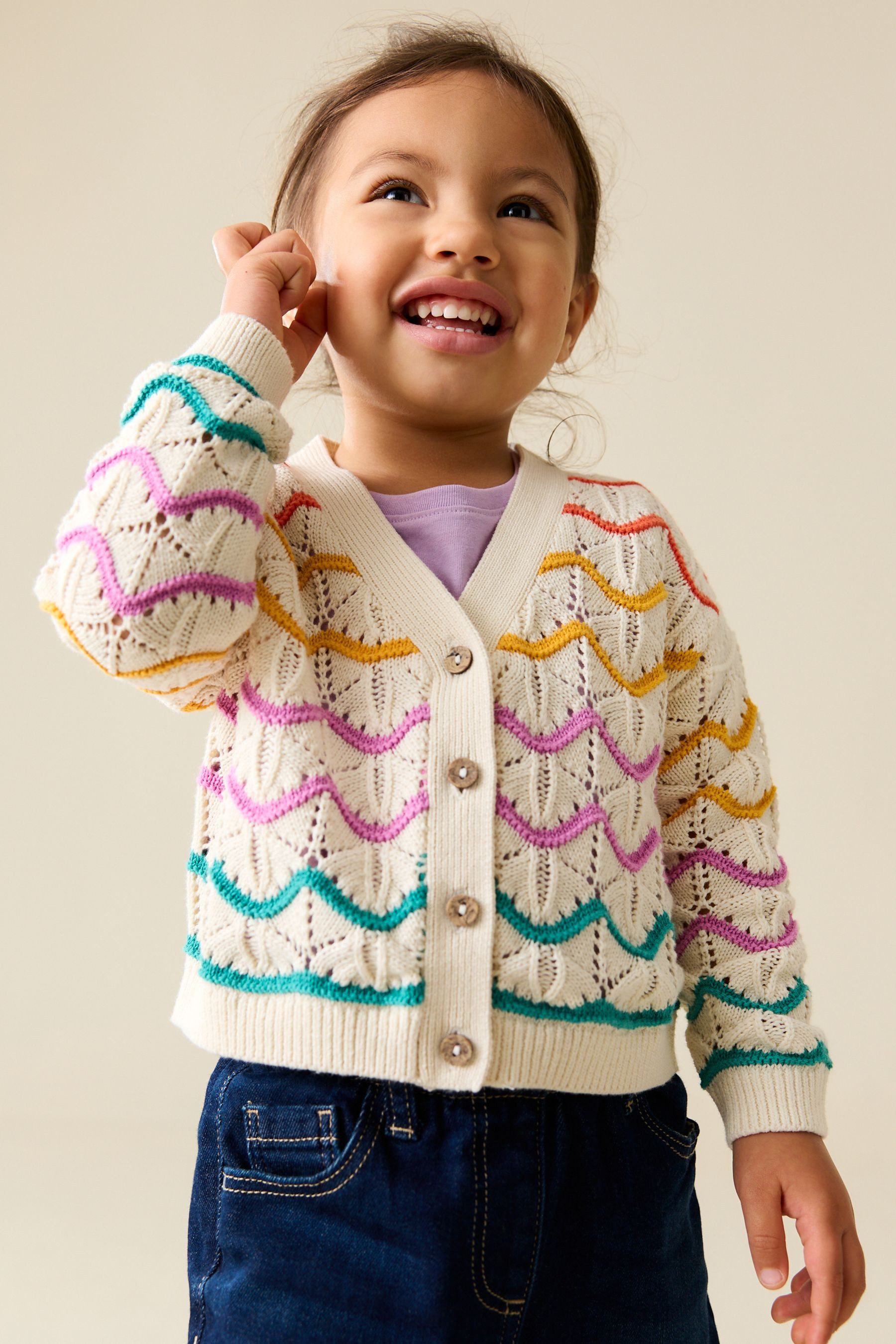 Cardigan Strickjacke mit V-Ausschnitt und Wellenmuster