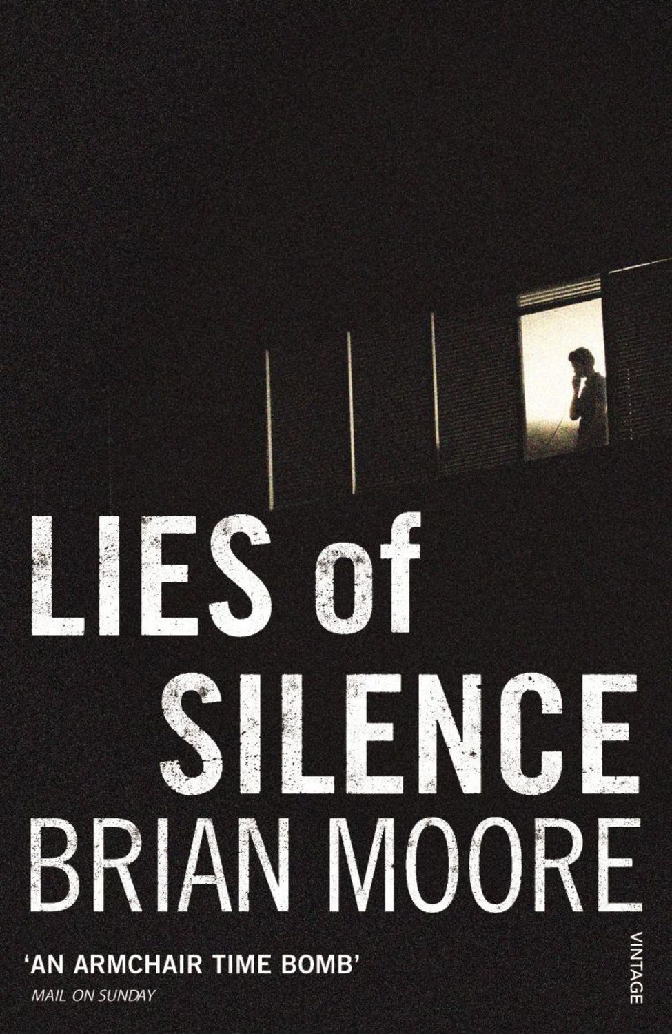 Lies of Silence / Brian Moore