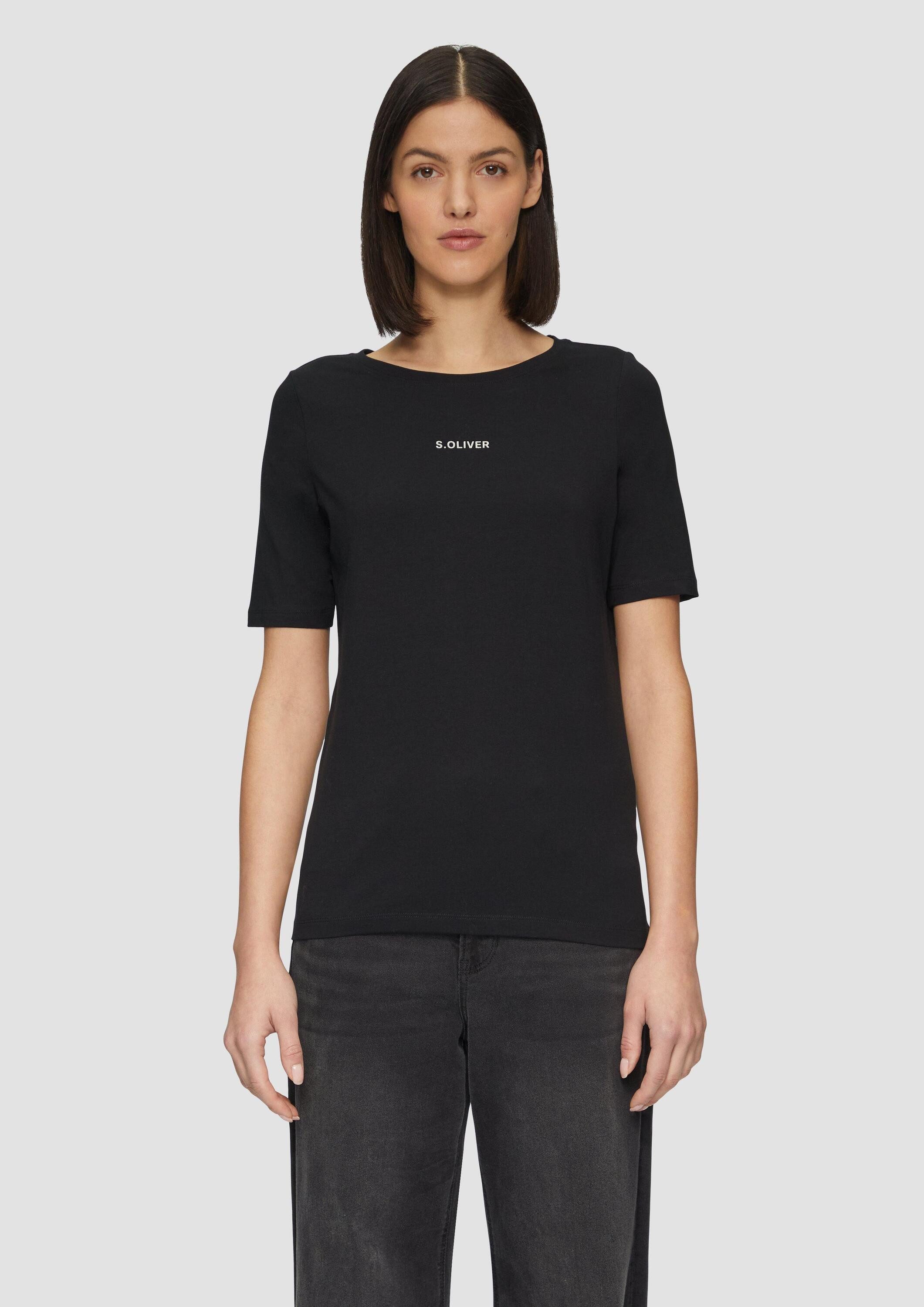 s.Oliver Kurzarmshirt T-Shirt Elastisches T-Shirt mit Logo-Print günstig online kaufen