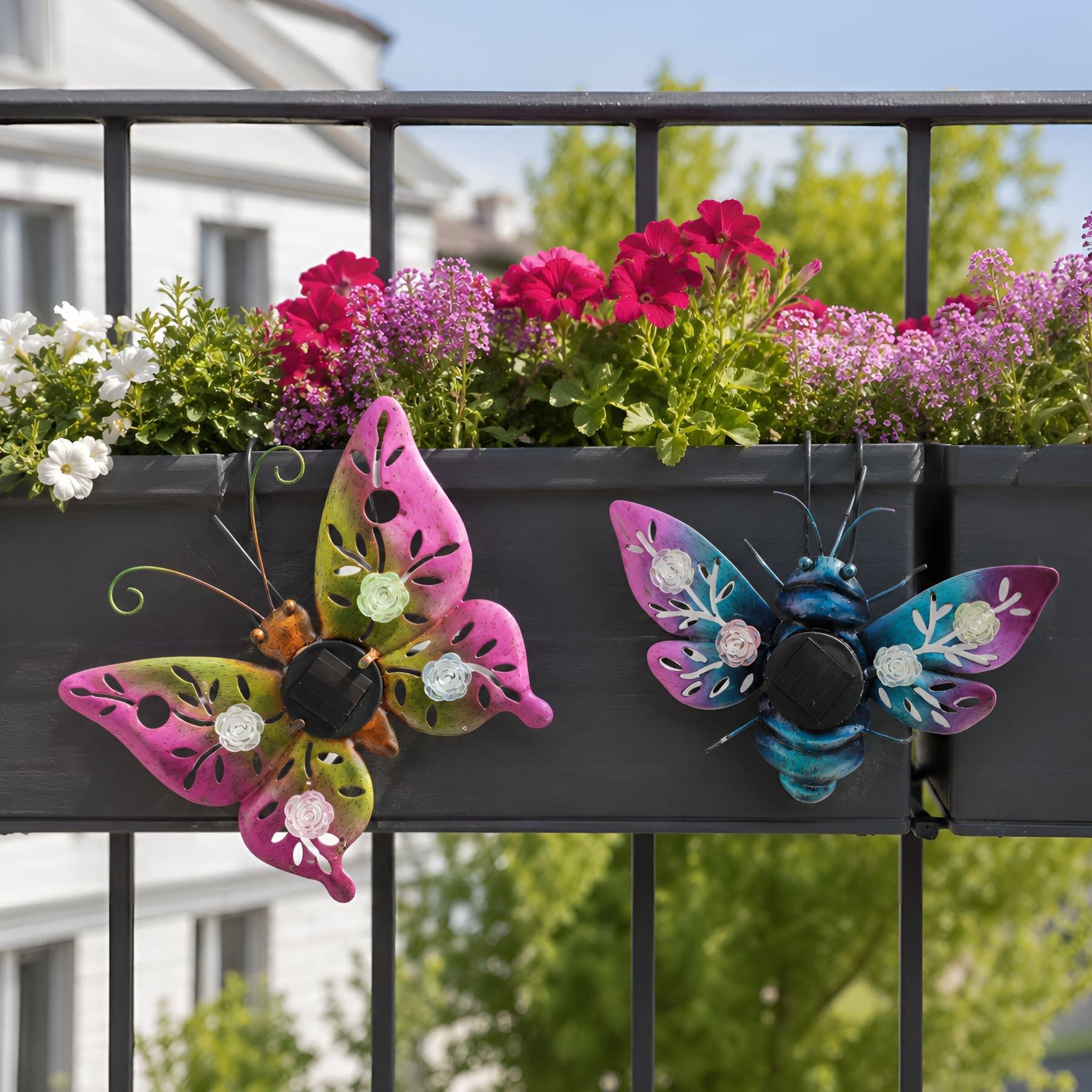 Dekoleidenschaft LED-Dekofigur "Schmetterling & Käfer" Metall, bunt, Solar Lampe wetterfest, Outdoor (2 St., im Set), Balkon- & Gartendeko