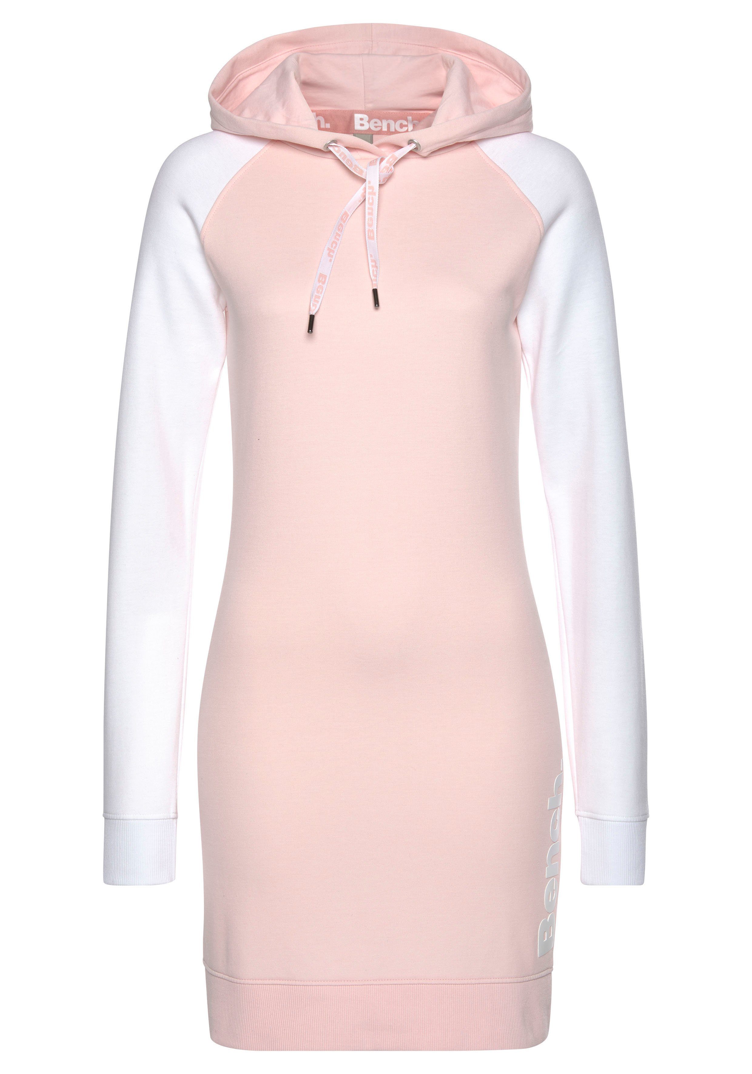 Bench. Loungewear Sweatkleid mit Kapuze farblich und weiß-rosa abgesetzten Ärmeln