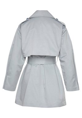 LASCANA Trenchcoat (mit Taillengürtel) in Kurzform, moderner Kurzmantel mit Taschen