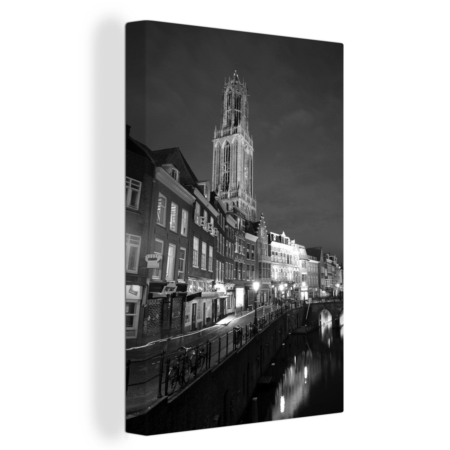 und Leinwandbild bespannt Zackenaufhänger, Gracht inkl. -, Niederlanden cm Leinwandbild Domturm die den (1 St), OneMillionCanvasses® alte Utrecht von fertig in Der 20x30 Gemälde,
