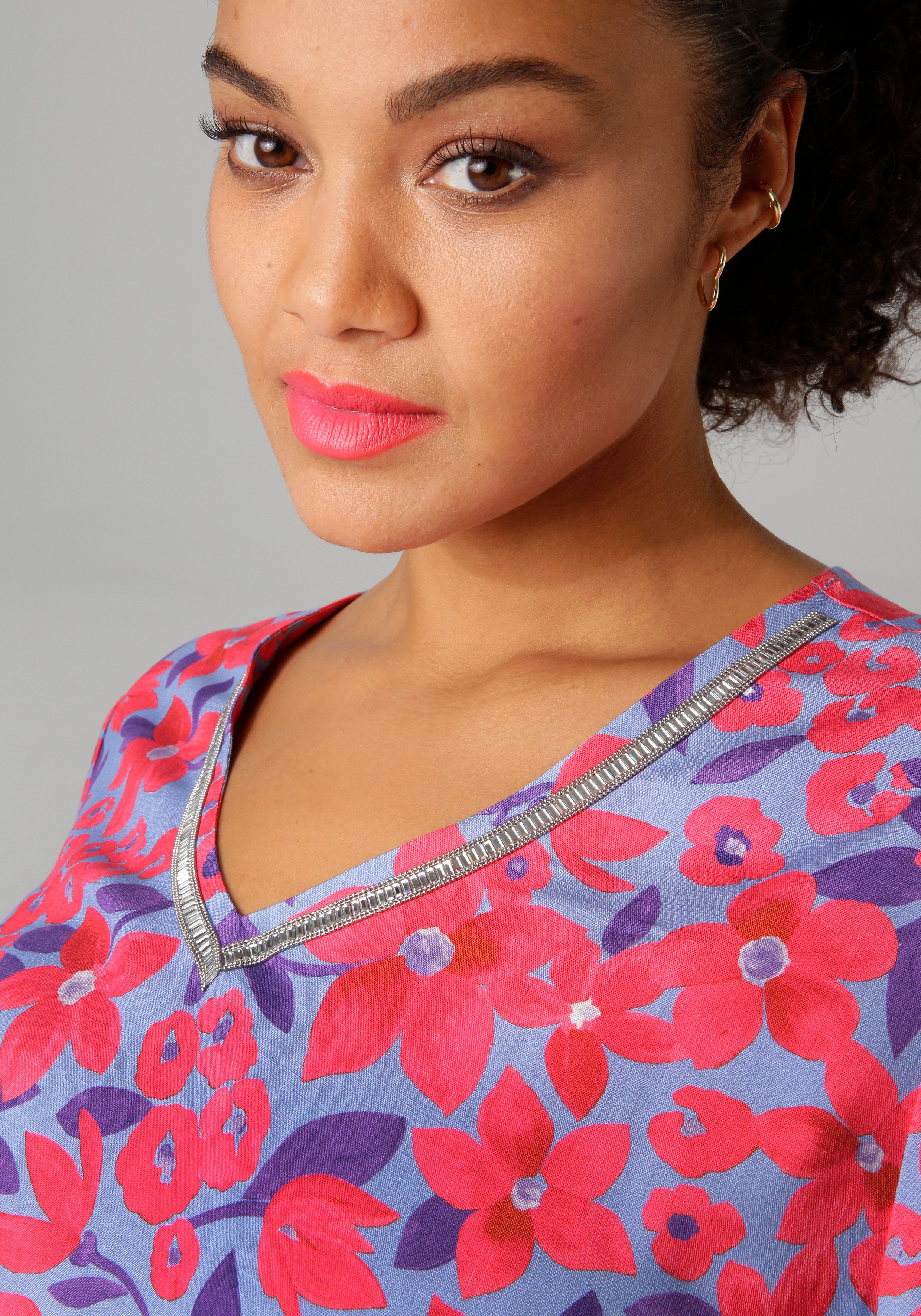 Aniston PLUS shirt blouse with glittering decorative ribbons on the V-neck