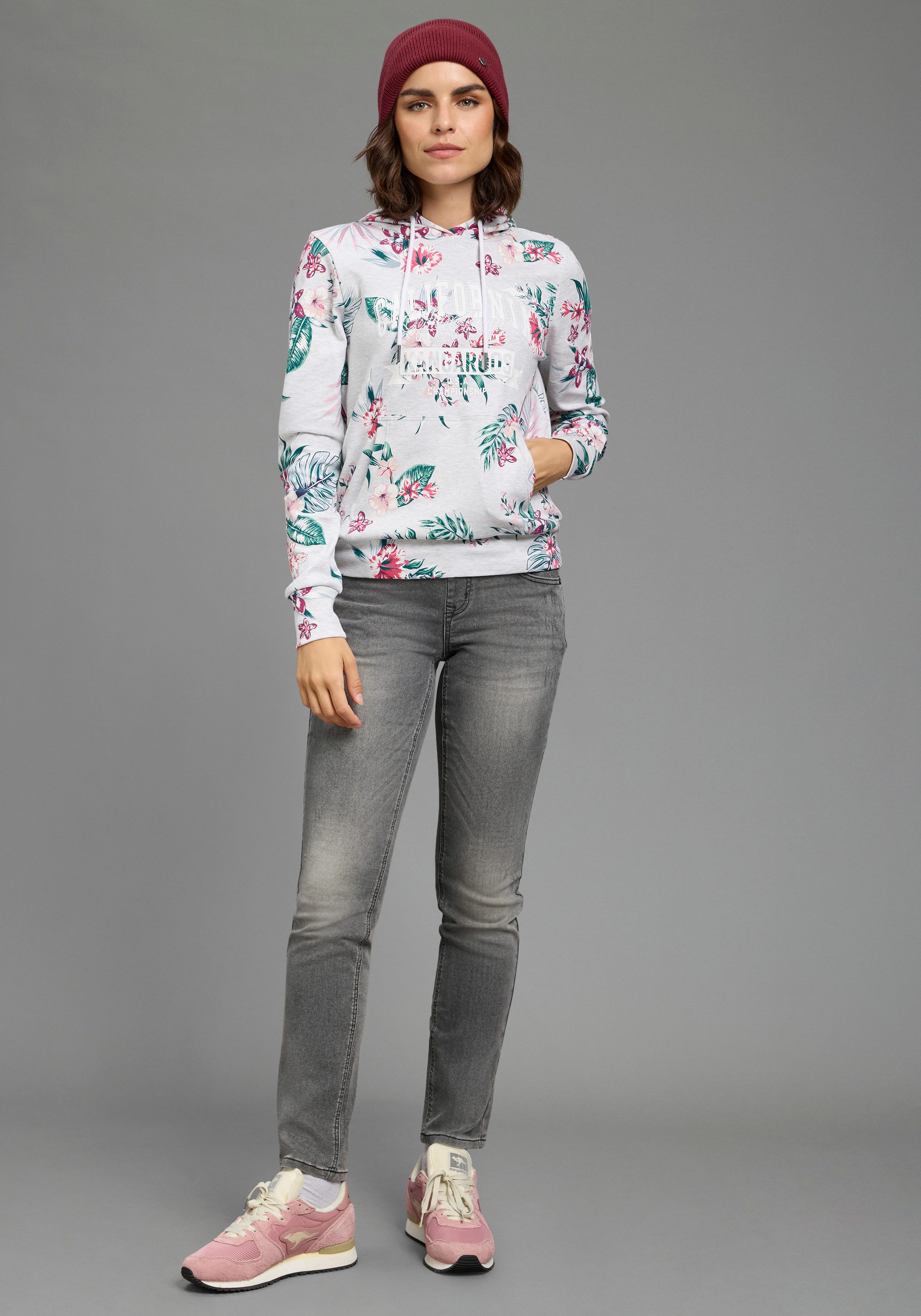 Zum Outfit 10