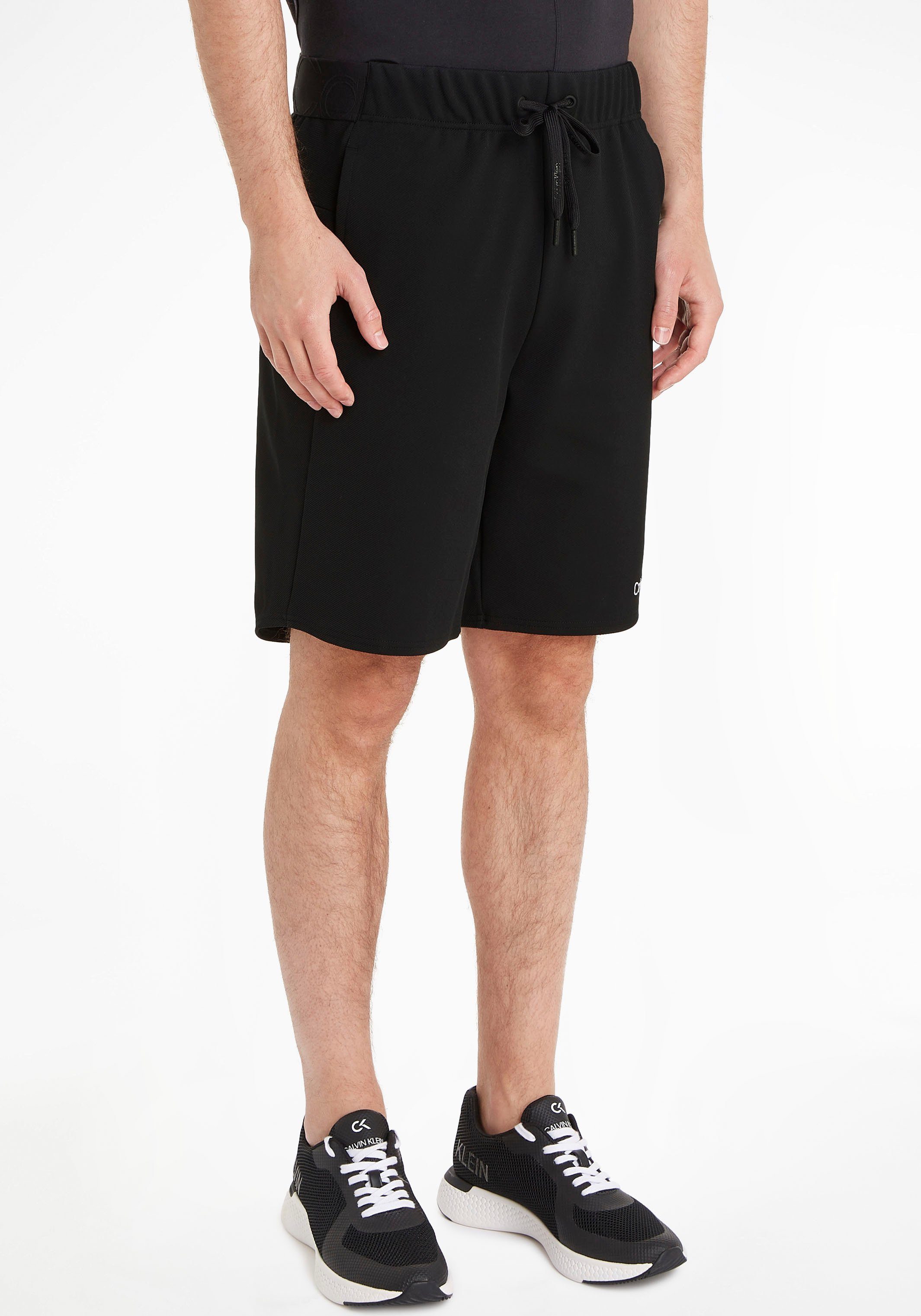 Tunnelzug, Klein Bund am hinten Shorts mit Calvin und Logodruck Klein Saum am Tunnelzug, Calvin Sport