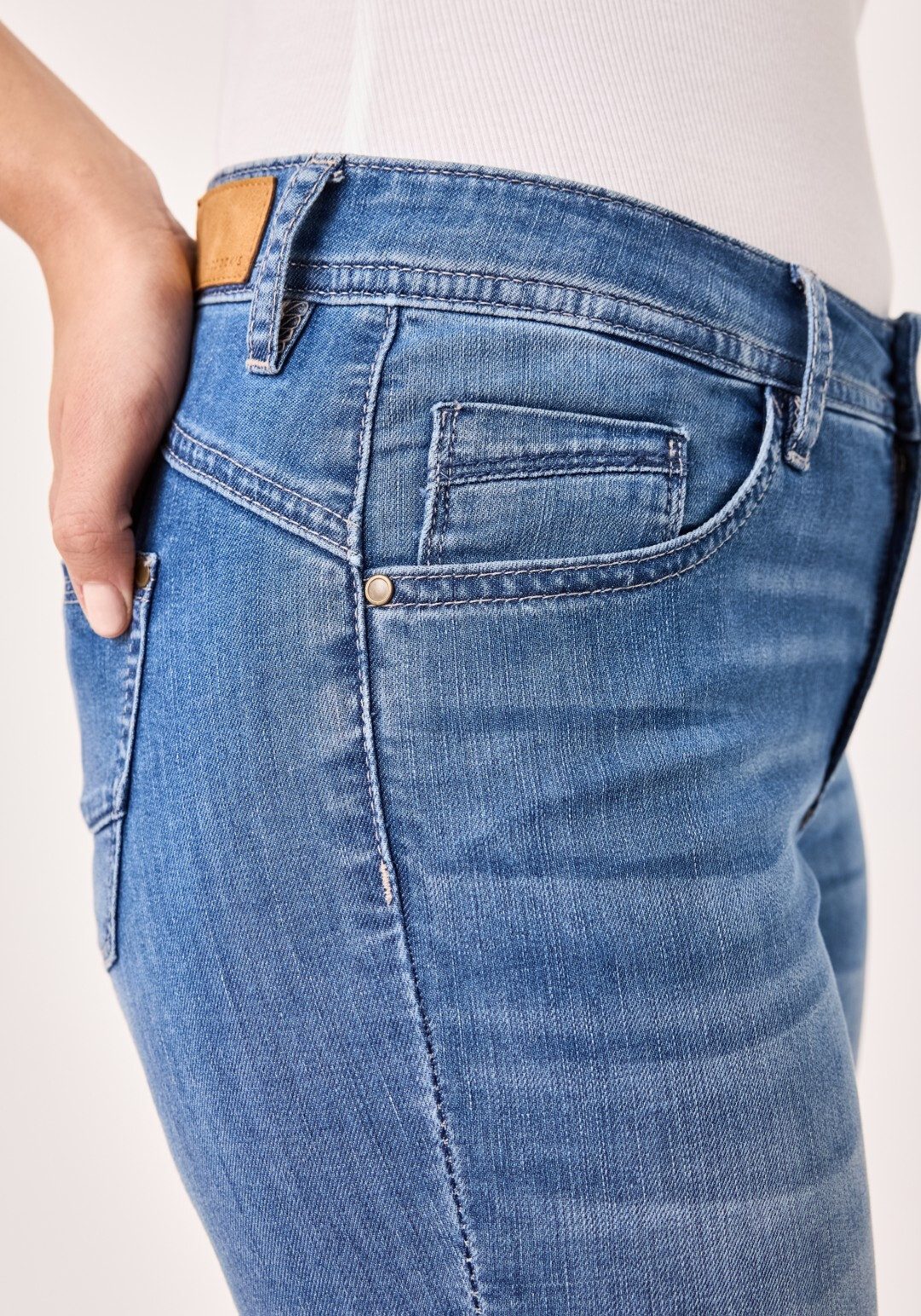 Paddock's Slim-fit-Jeans LIA Slim-Fit Damenjeans mit Motion & Comfort Stretch