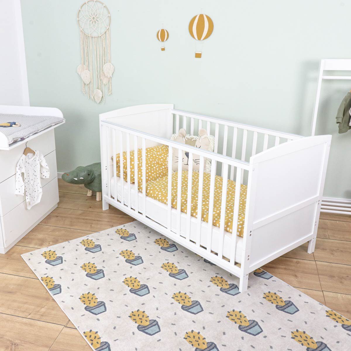 Babybett Mika 140x70cm in Weiß, umbaubar zum Juniorbett