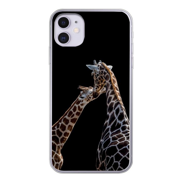 MuchoWow Handyhülle Mutter und Baby Giraffe vor schwarzem Hintergrund Handyhülle Apple iPhone 11 Smartphone-Bumper Print Handy