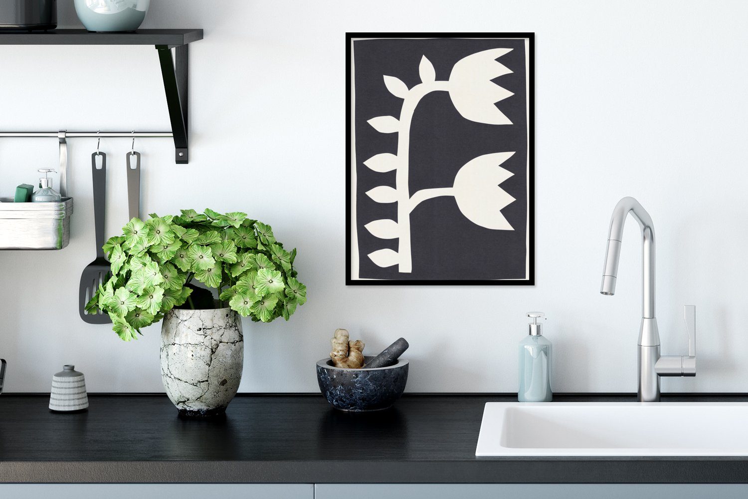 Poster Bilderrahmen (1 Schwarz MuchoWow Tulpen - mit Gerahmtes - Blumen - Weiß, St), Poster, Schwarzem Rahmen, Kunstdruck,