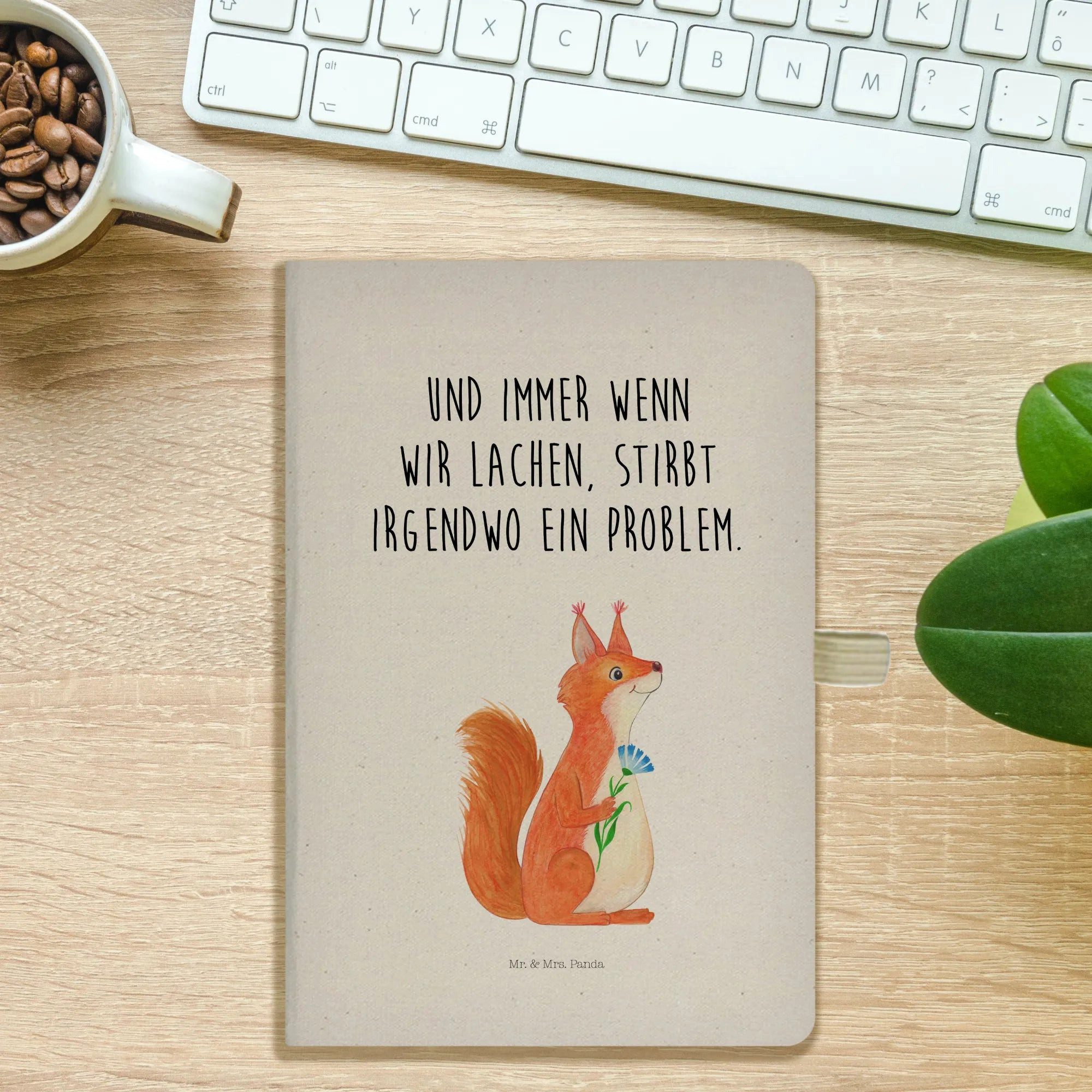 Thumbnail - Mr. & Mrs. Panda Notizbuch Eichhörnchen Blume - Transparent - Geschenk, Lachen, Tiermotive, A5 S Mr. & Mrs. Panda, Umwel...