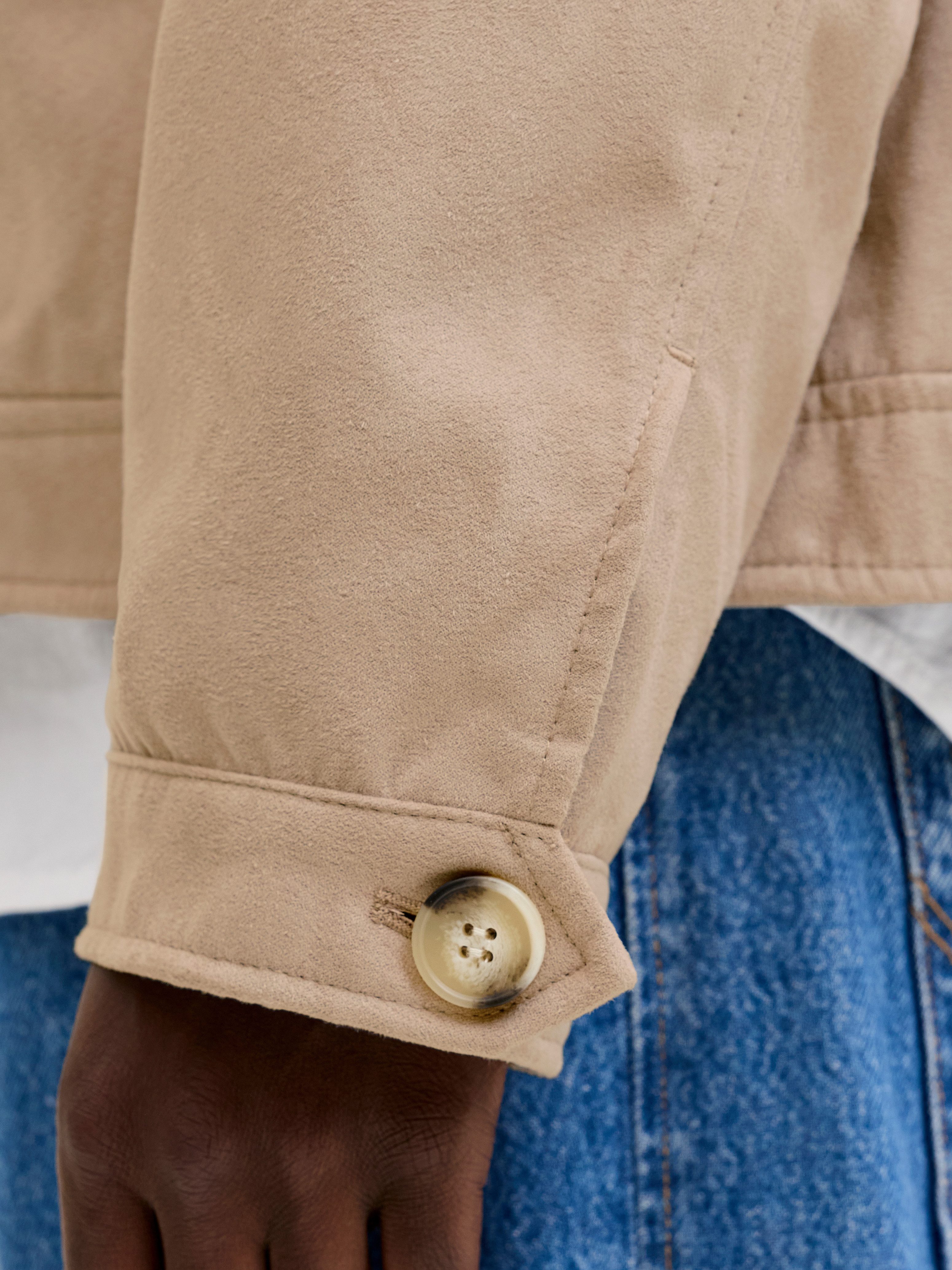 Jack & Jones Hemdjacke JJECASABLANCA SHACKET SN mit auffälliger Knopfleiste