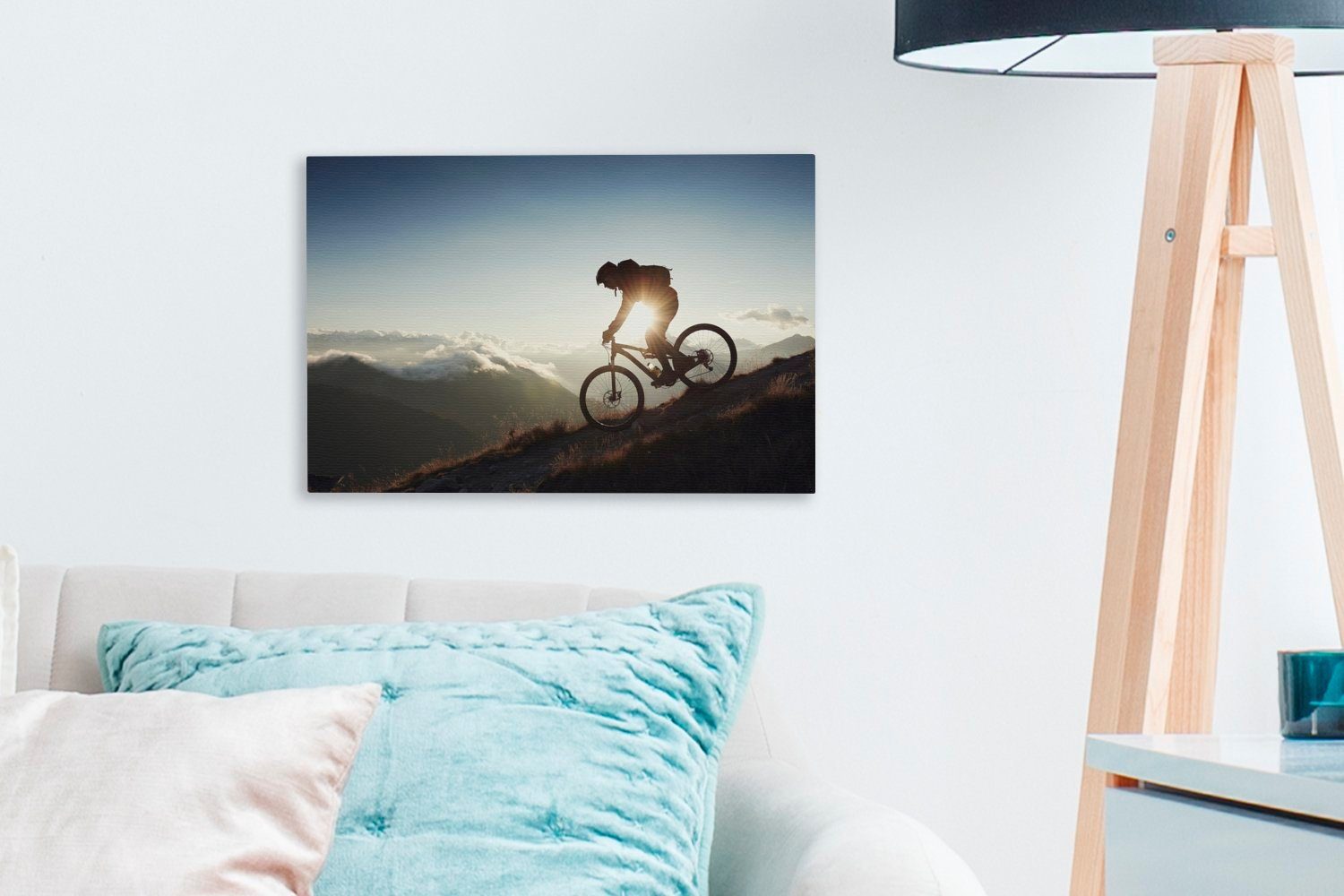 cm dem vom Leinwandbild Radfahren Leinwandbilder, Wandbild Aufhängefertig, Mountainbike Wanddeko, (1 mit aus, 30x20 St), OneMillionCanvasses® Berg