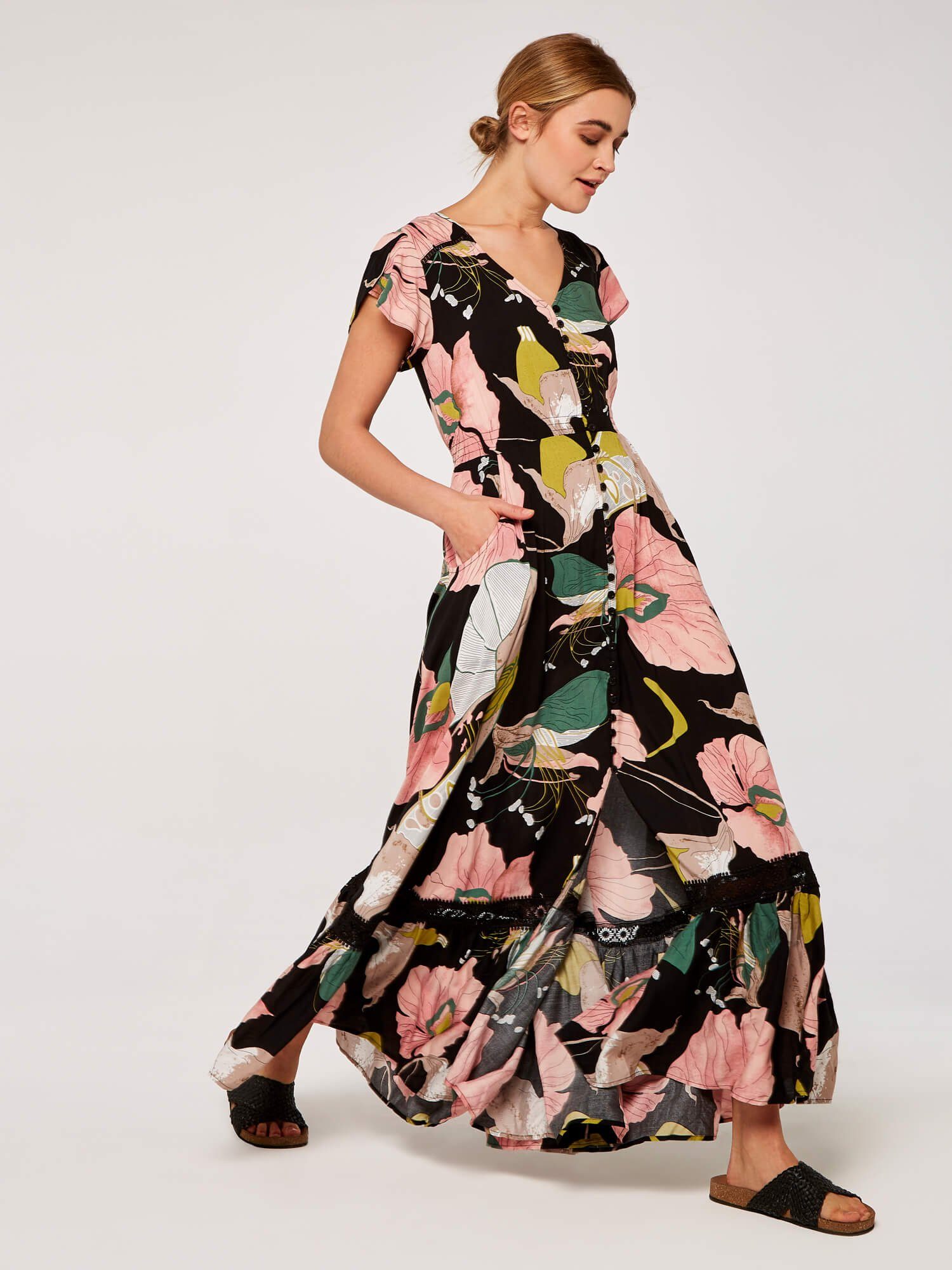 Apricot Maxikleid Geblümtes Kleid mit bestickter Bordüre und Blumenmuster – Bild 4 von 4