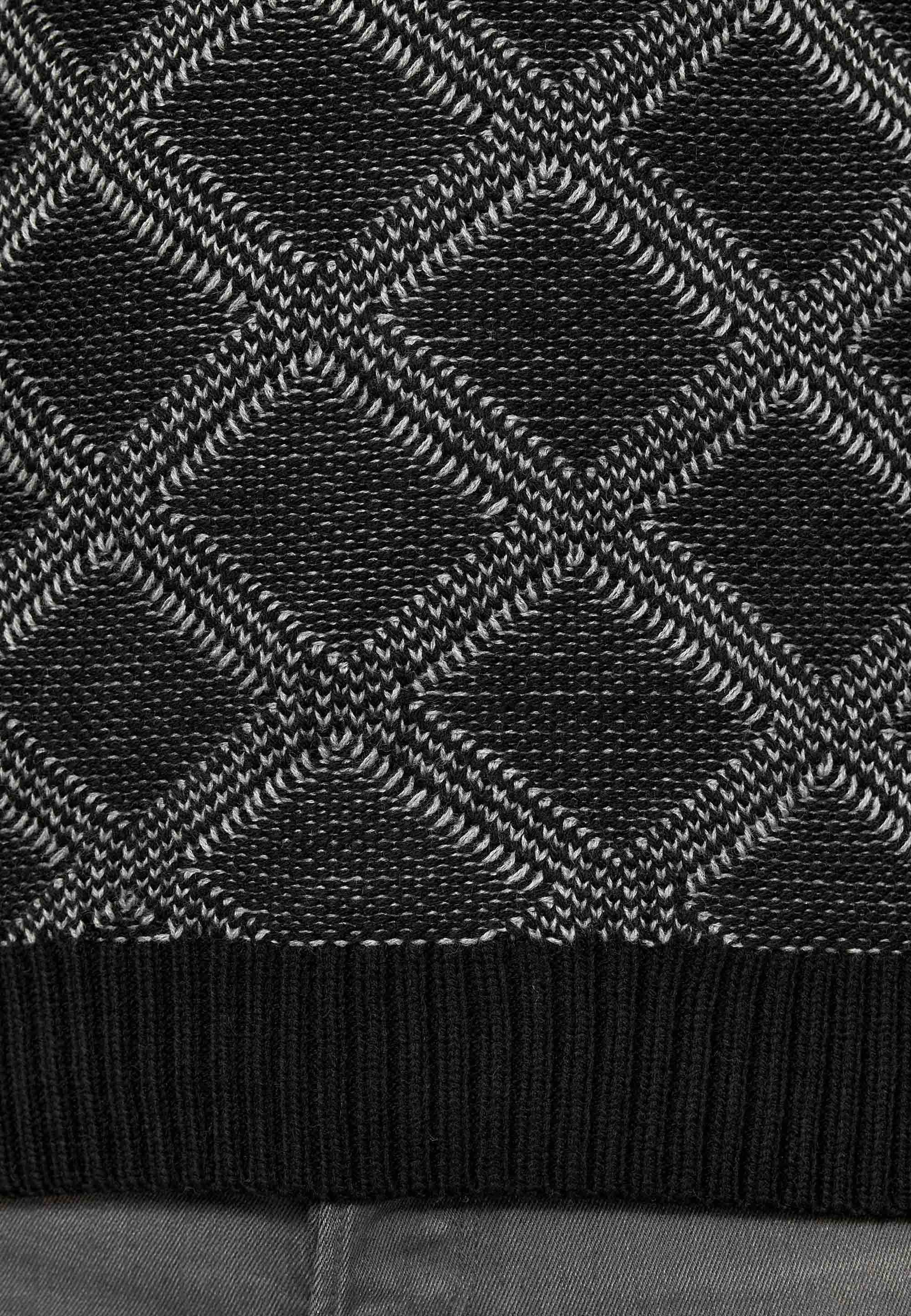 Rusty Neal Rollkragenpullover mit stylischem Karo-Muster