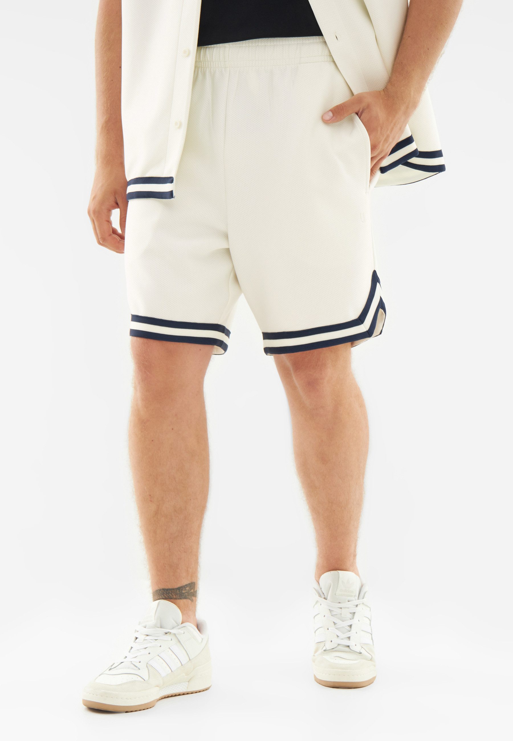 Johnny Urban Shorts Parker Shorts aus Nylon-Mix (1-tlg) Kurze Hose mit Kordelzug & Taschen