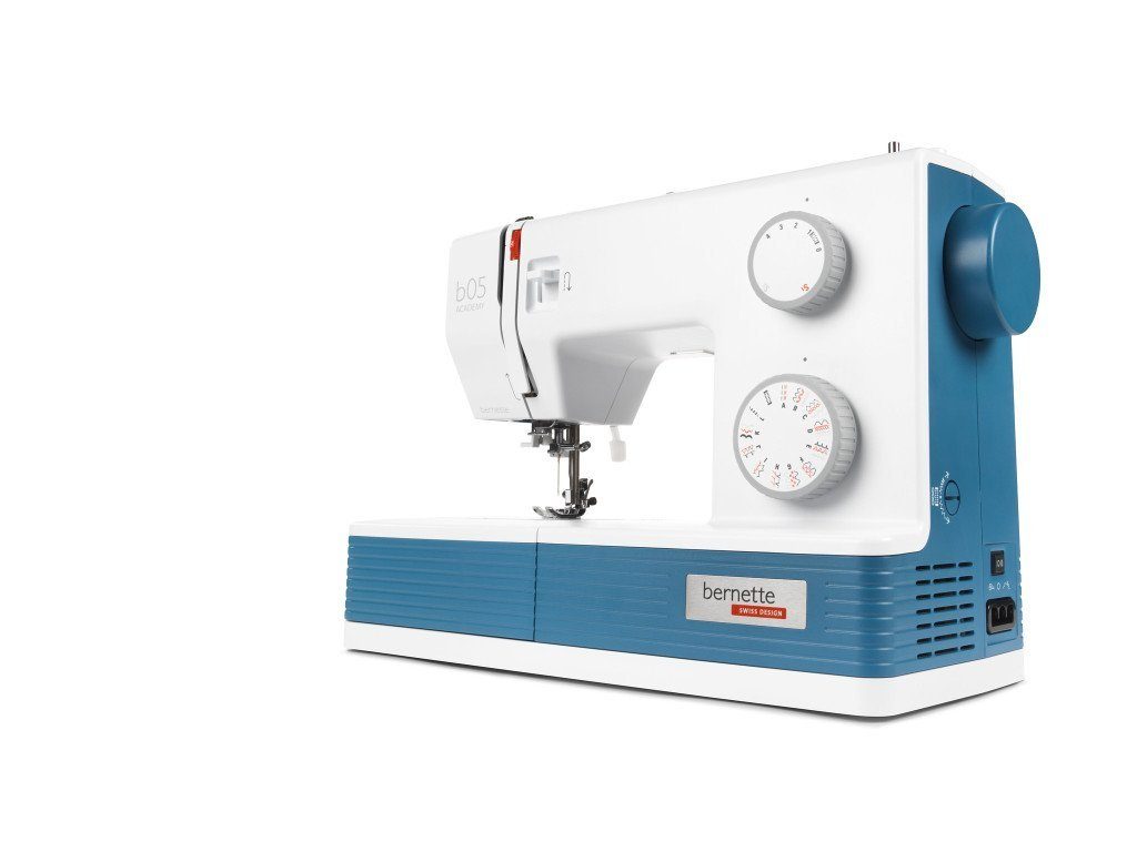 Bernina Nähmaschine Bernette 05 Academy