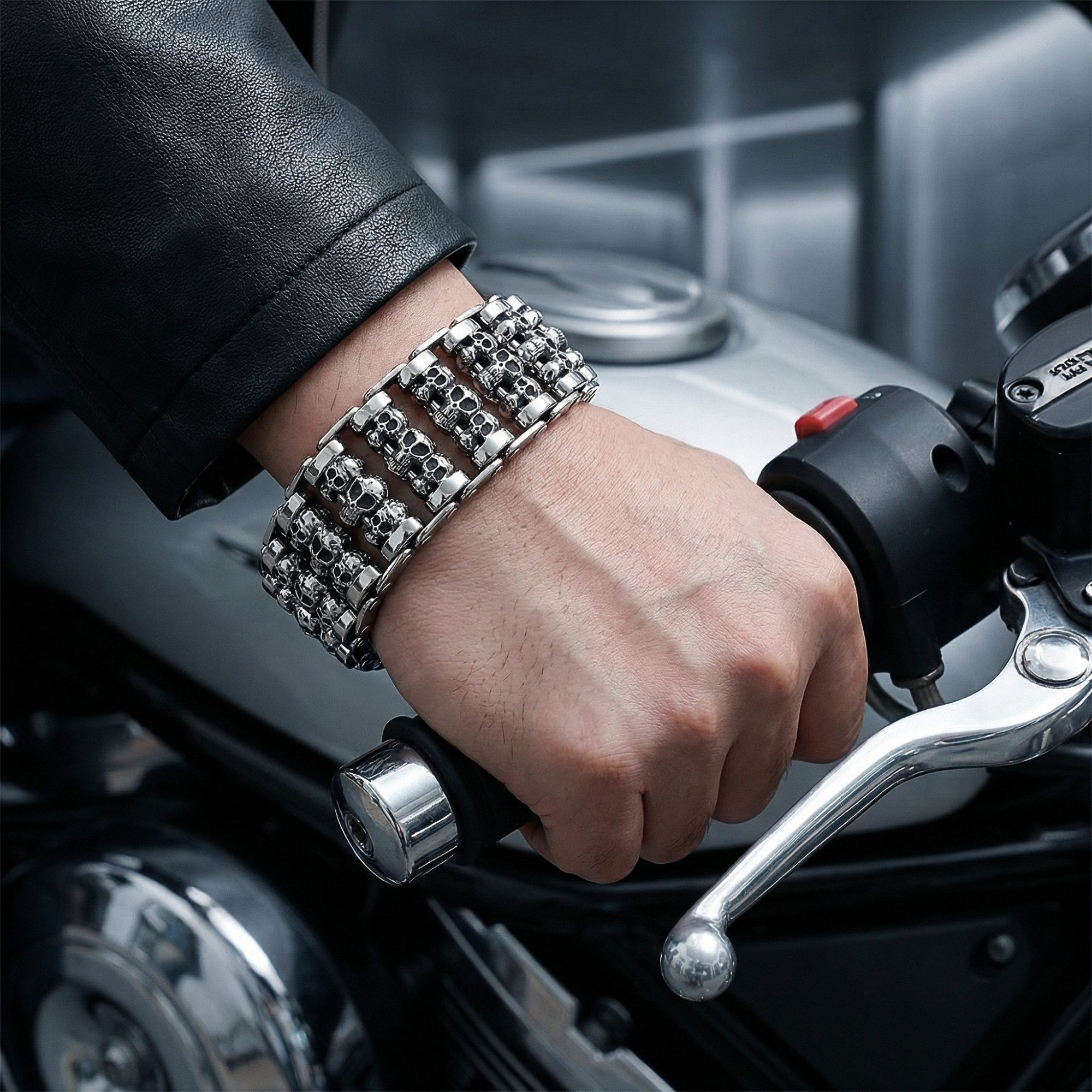 UNIQAL.de Edelstahlarmband Panzerarmband Herren "SILVER SKULL" Edelstahlarmband, (Edelstahl, Casual Style, Biker, Türsteher, Handgefertigt in Germany)